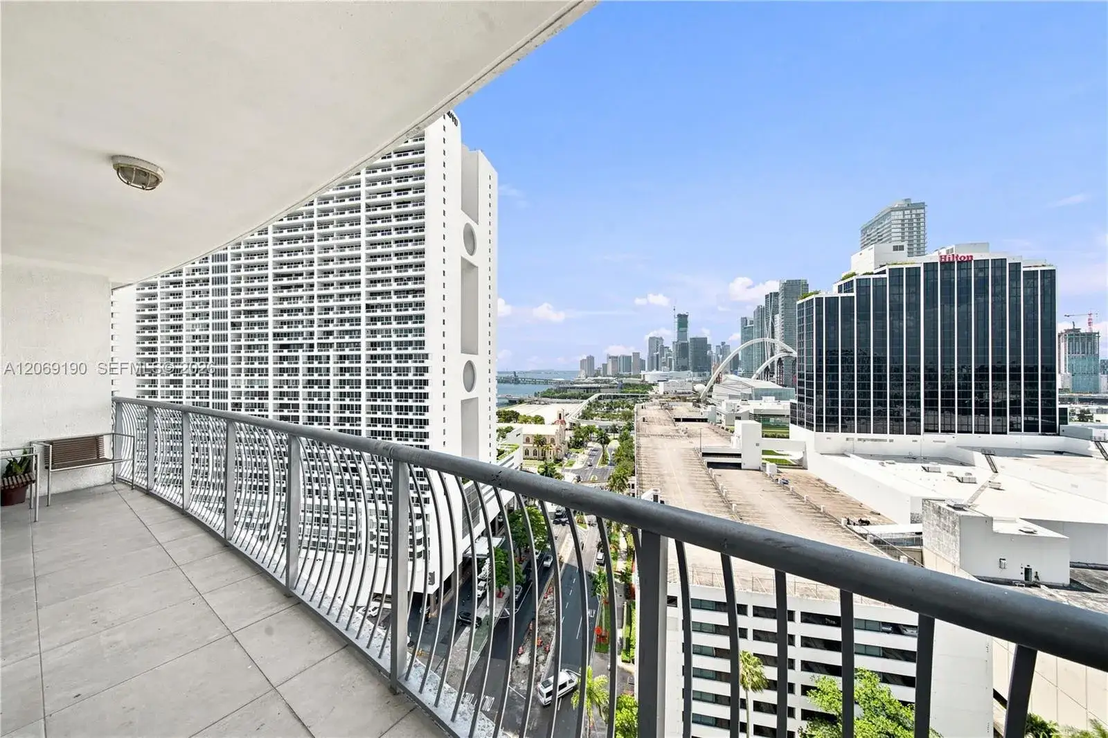 1 bedroom 1 bath Residential Lease for rent at 1750 N Bayshore Dr # 1912, Miami FL 33132