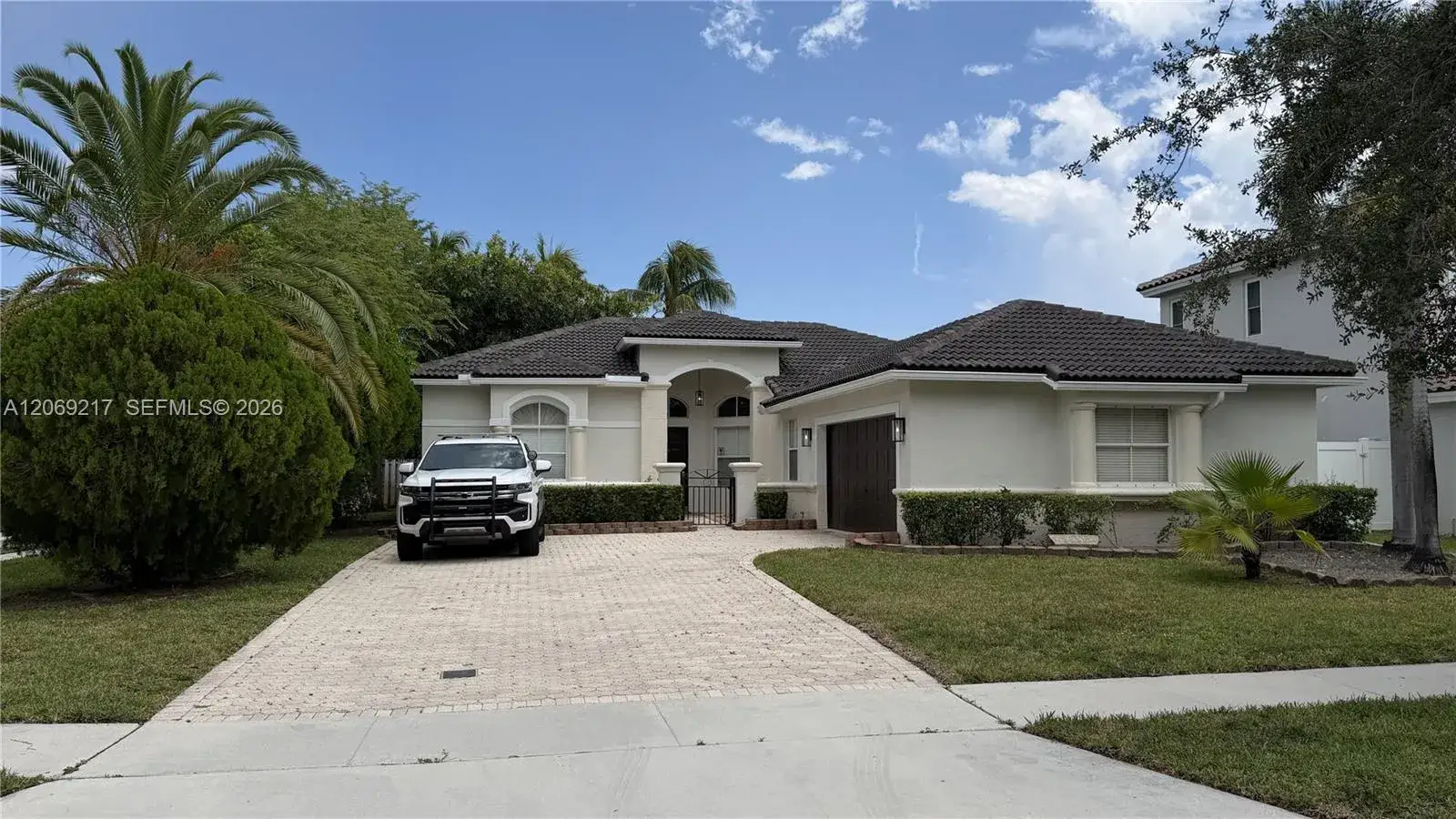 3 bedroom 2 bath Residential for sale at 19089 NW 23rd Ct, Pembroke Pines FL 33029