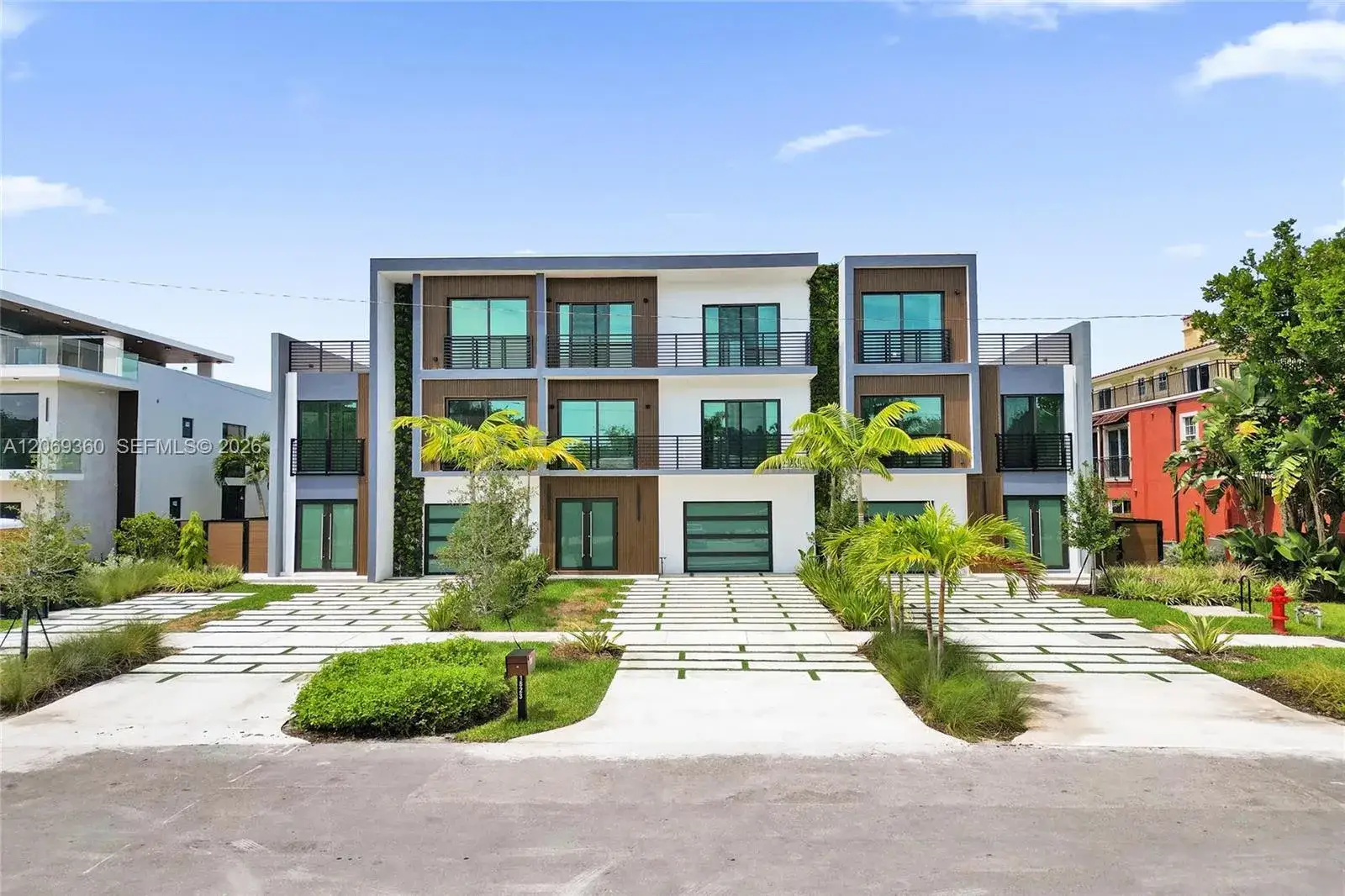 Commercial Sale for sale at 1825 NE 26th Ave # 1, Fort Lauderdale FL 33305