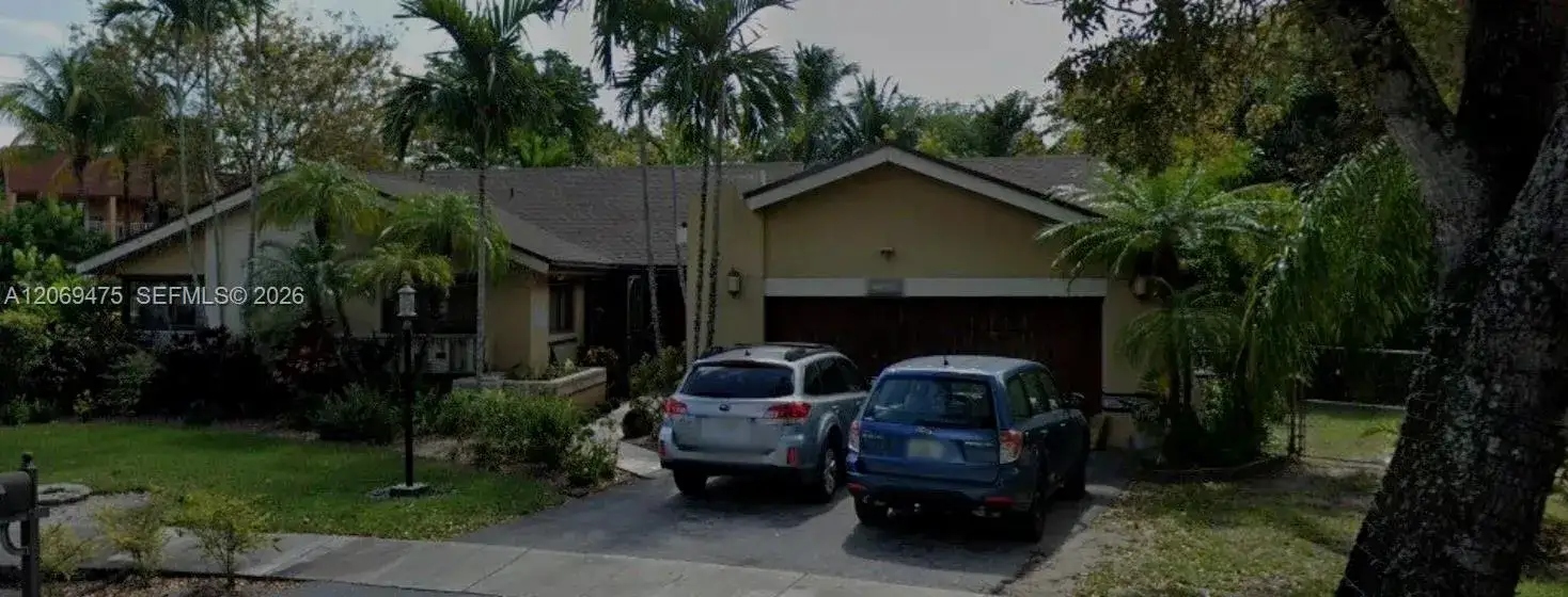 3 bedroom 2 bath Residential for sale at 10220 SW 91st St, Miami FL 33176