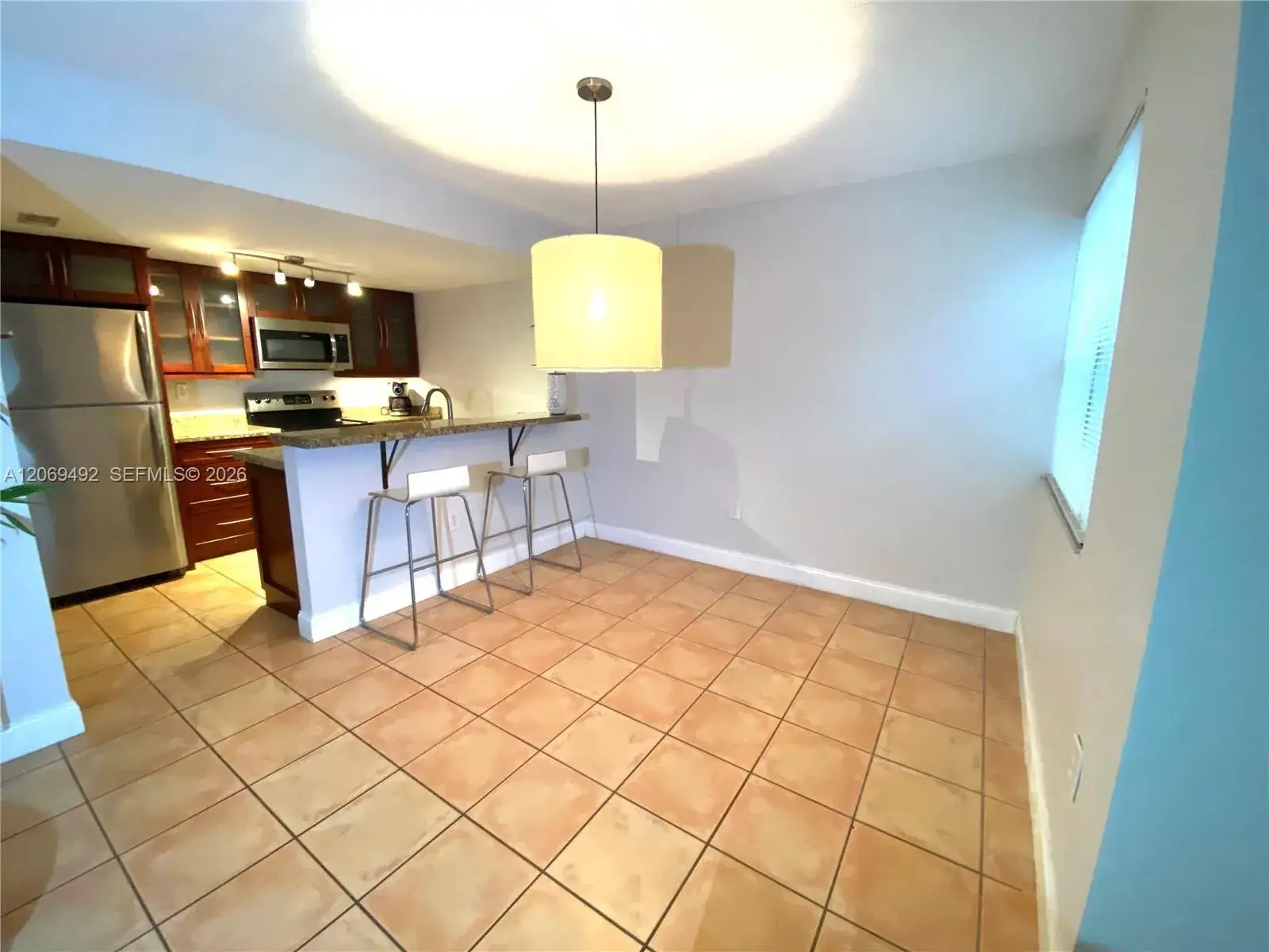 2 bedroom 2 bath Residential Lease for rent at 4530 SW 68th Ct Cir # 6, Miami FL 33155