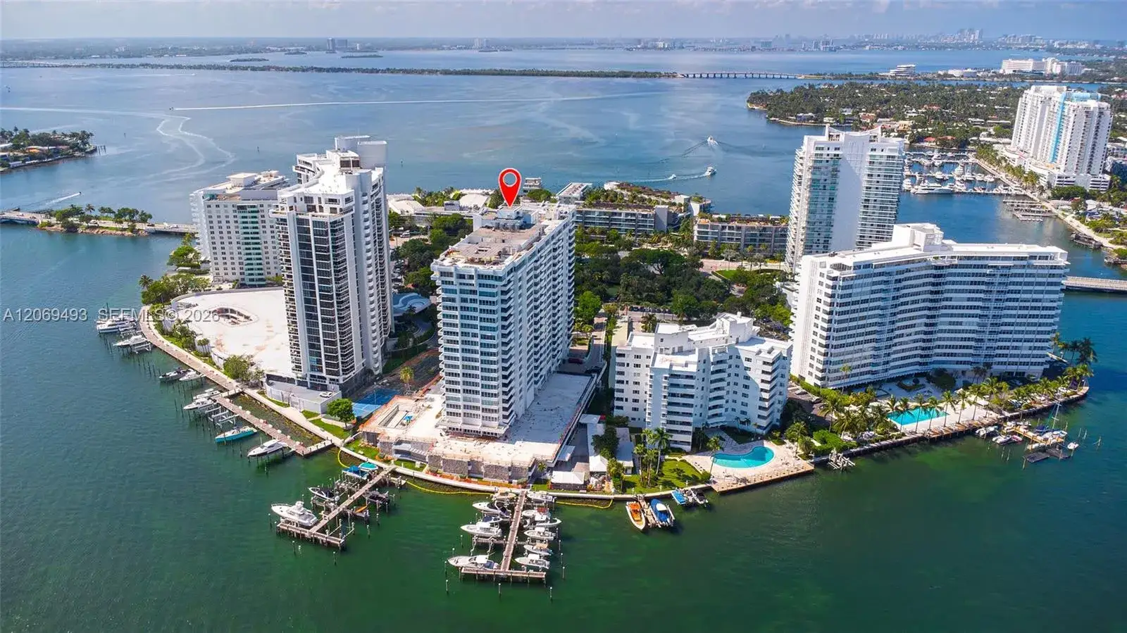 2 bedroom 2 bath Residential for sale at 11 Island Ave # 906, Miami Beach FL 33139