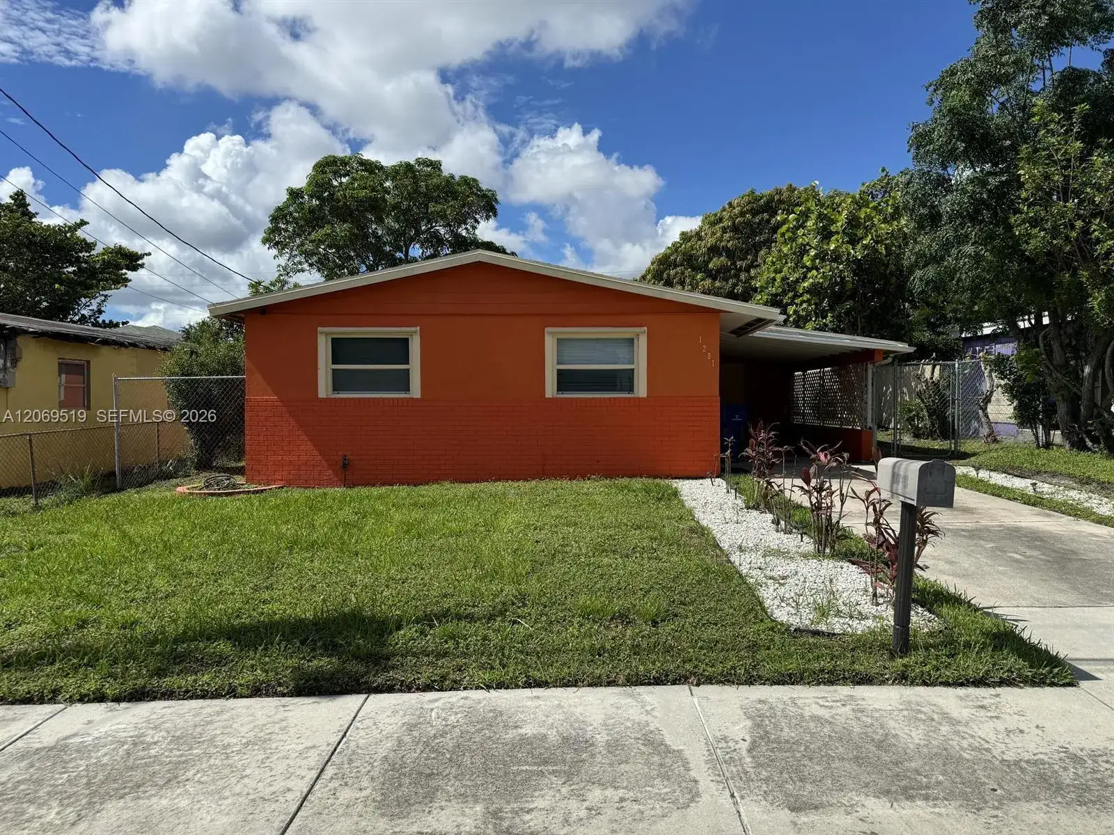 2 bedroom 1 bath Residential for sale at 1281 W 35th St, Riviera Beach FL 33404
