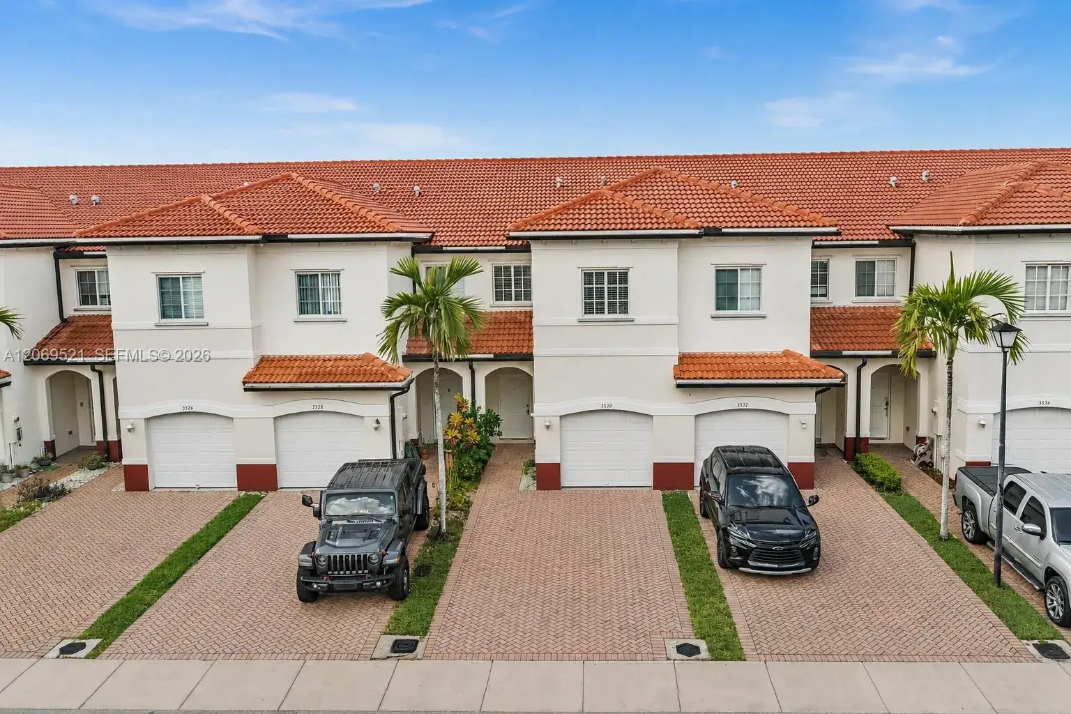 3 bedroom 2 bath Residential for sale at 3530 NW 29th Ct, Lauderdale Lakes FL 33311