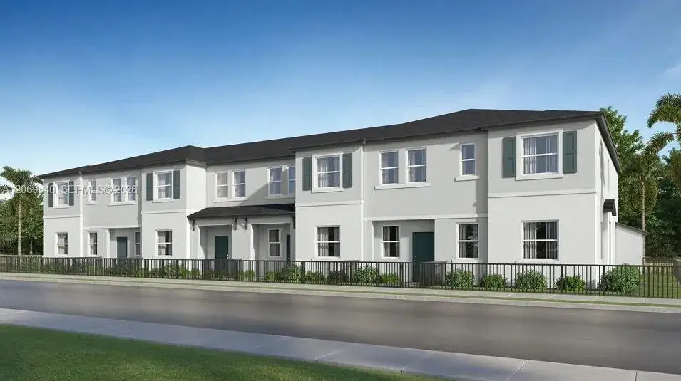 3 bedroom 2 bath Residential for sale at 10978 SW 231 LANE # 10, Miami FL 33170