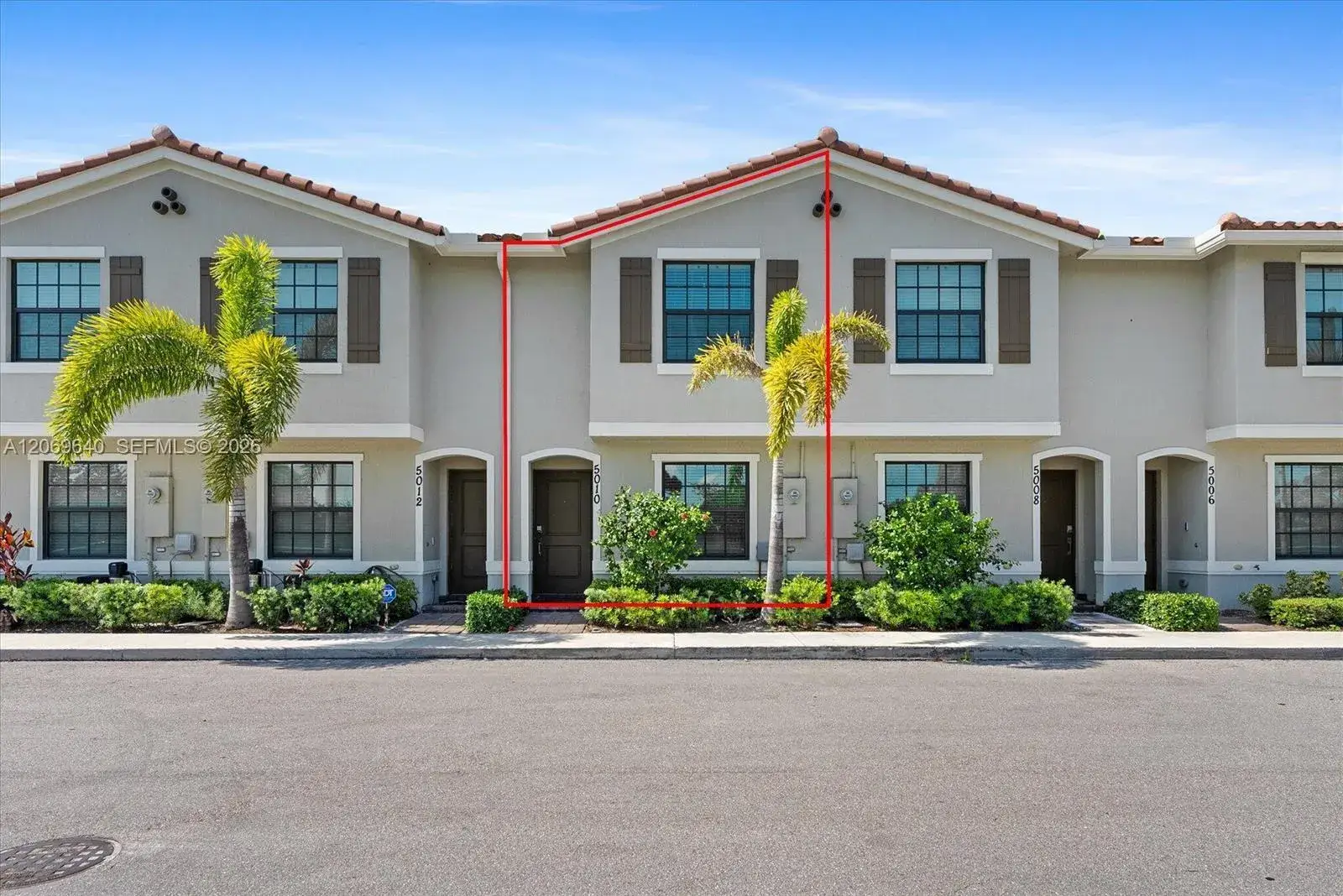 3 bedroom 3 bath Residential for sale at 5010 Genove Pl # 5010, Riviera Beach FL 33410