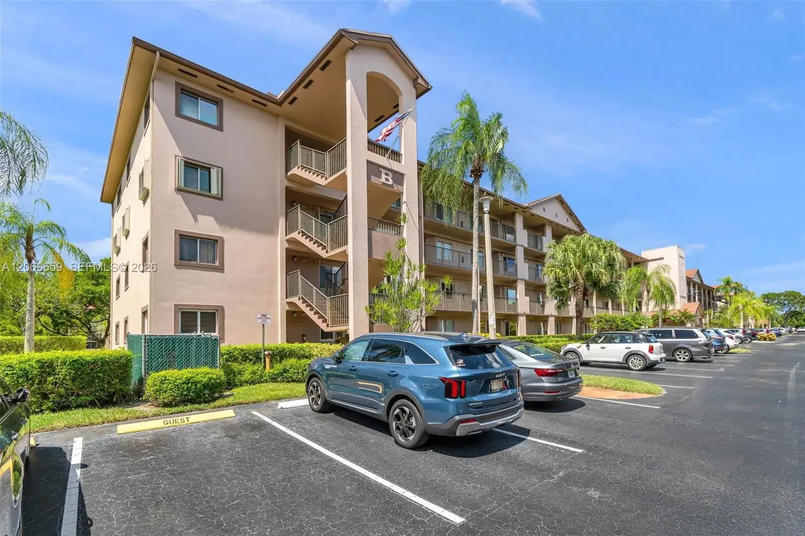 2 bedroom 1 bath Residential for sale at 12651 SW 16th Ct # 304B, Pembroke Pines FL 33027