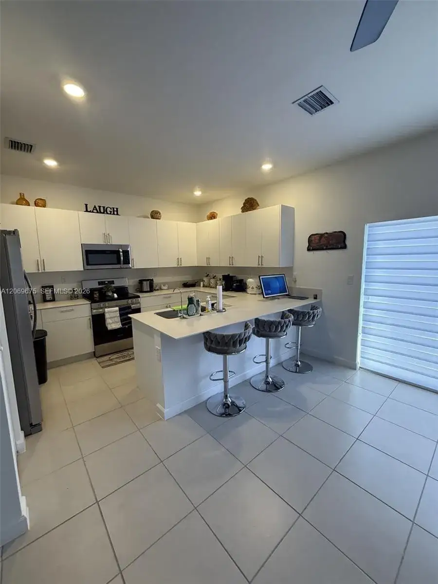 3 bedroom 2 bath Residential for sale at 27757 SW 155th Ct, Homestead FL 33032
