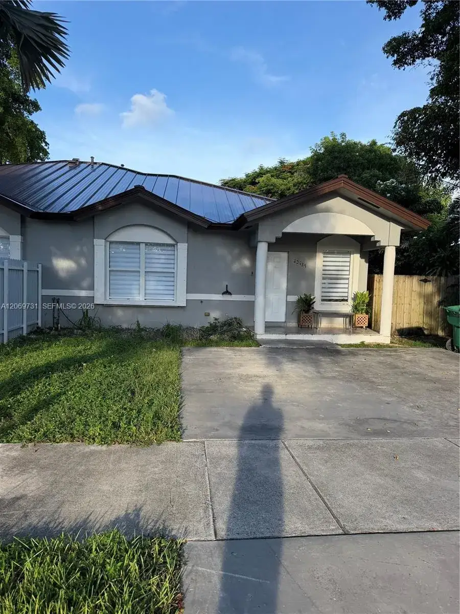 22727 SW 125TH AVE # B, Miami FL 33170
