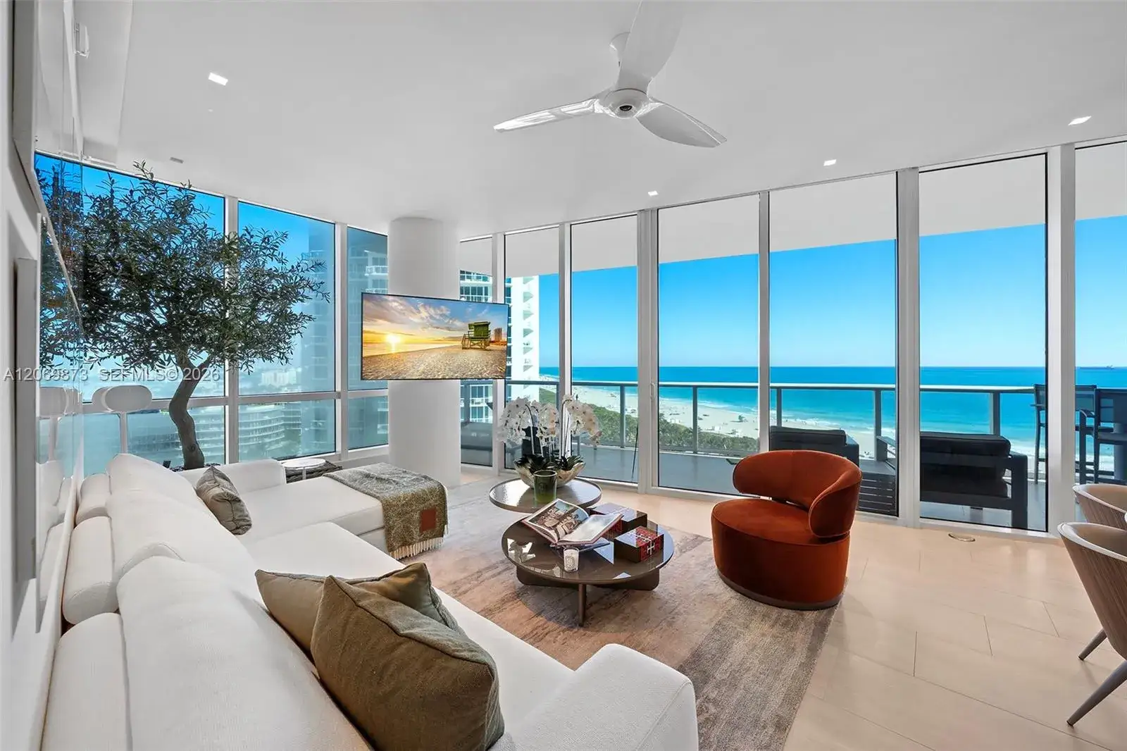 2 bedroom 2 bath Residential for sale at 100 S Pointe Dr # 1409, Miami Beach FL 33139