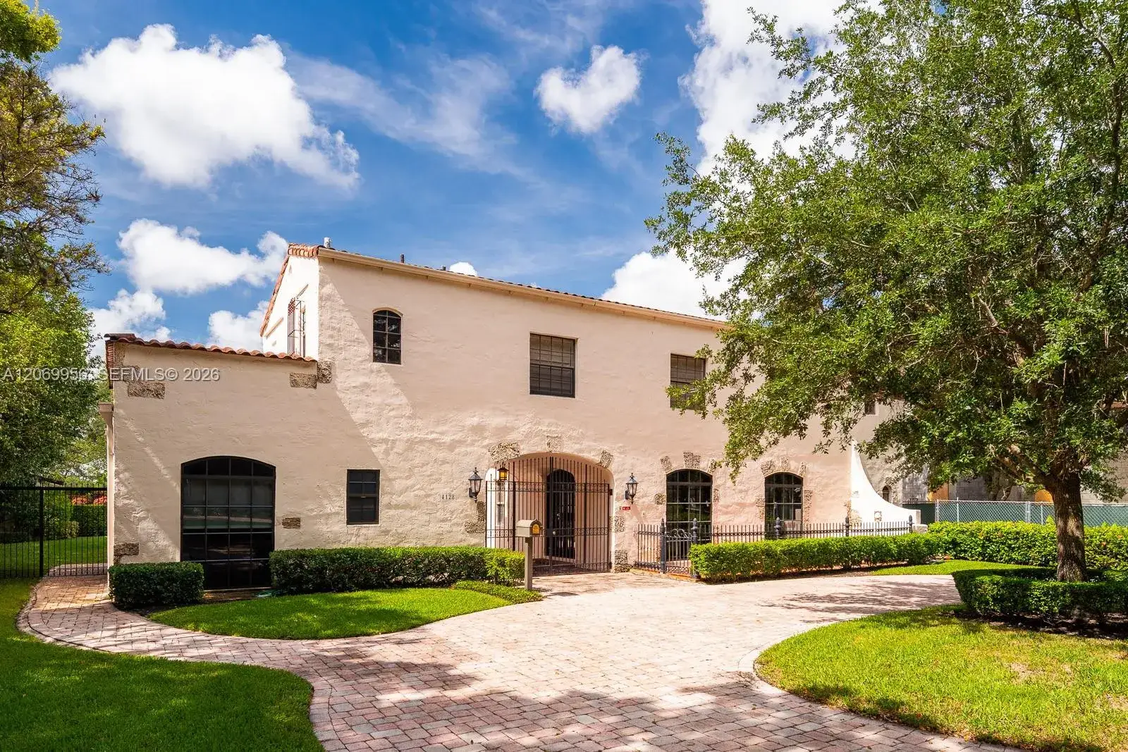 5 bedroom 4 bath Residential for sale at 4128 Pinta Ct, Coral Gables FL 33146