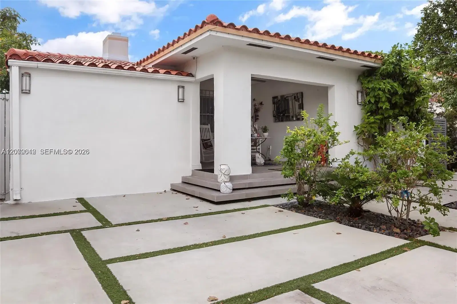 5 bedroom 4 bath Residential for sale at 619 SW 39th Ave, Miami FL 33134