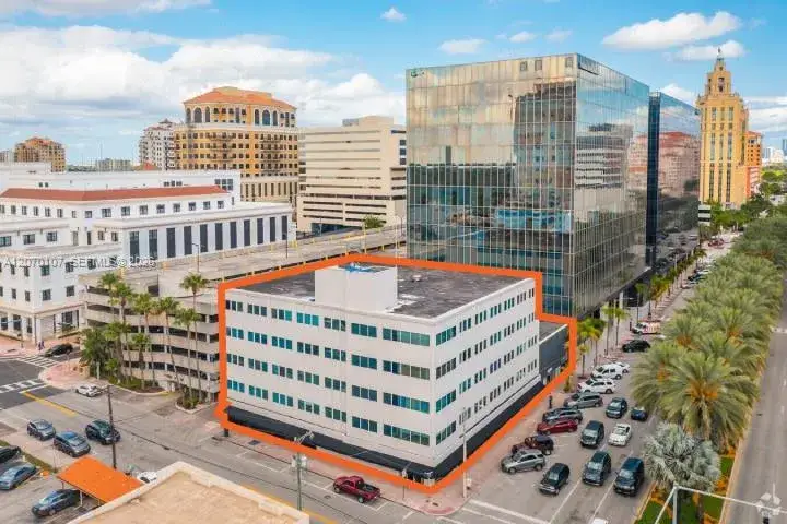 Commercial Sale for sale at 299 Alhambra Cir # 307, Coral Gables FL 33134