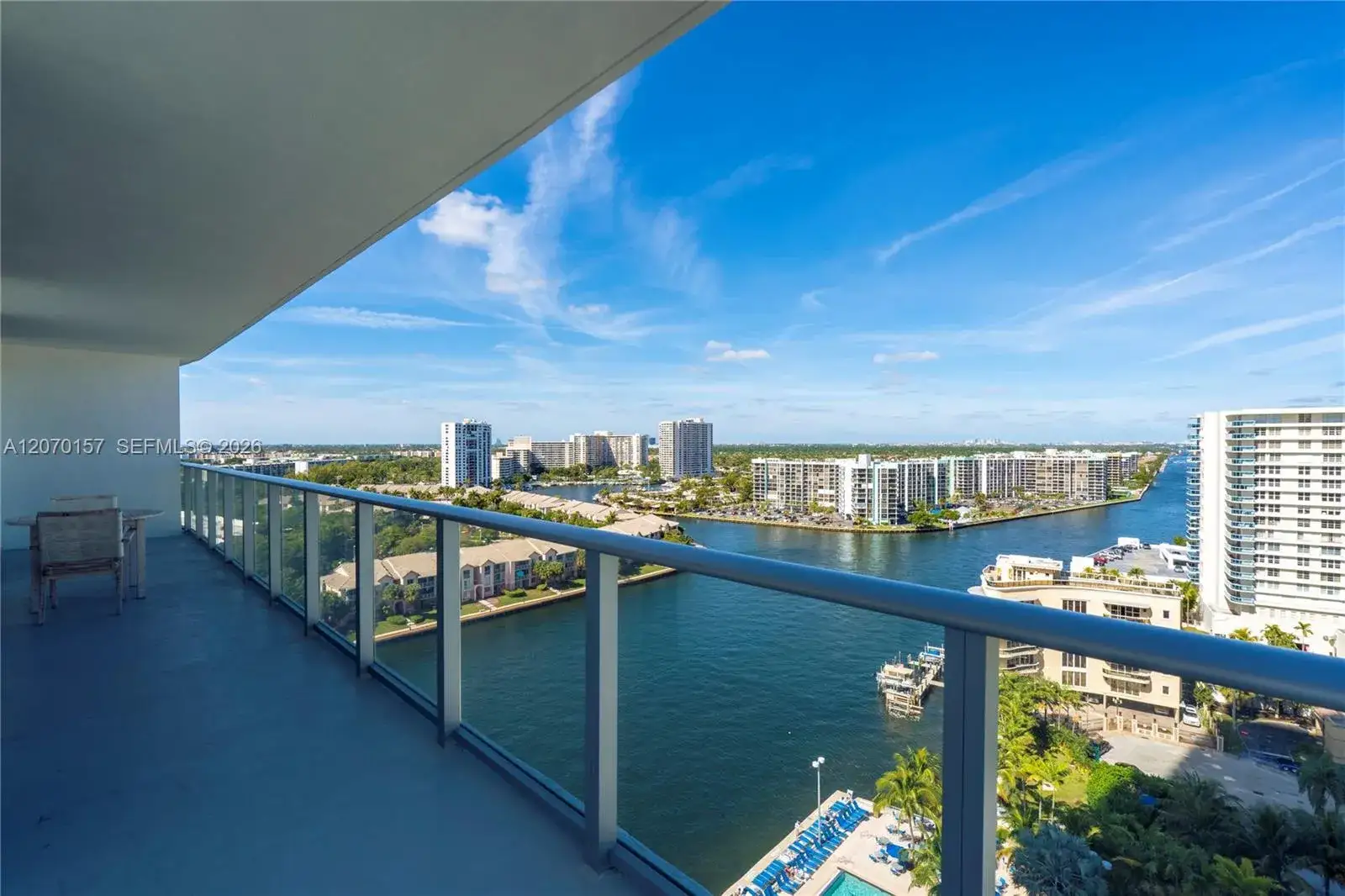 4010 S Ocean Dr # R2301, Hollywood FL 33019