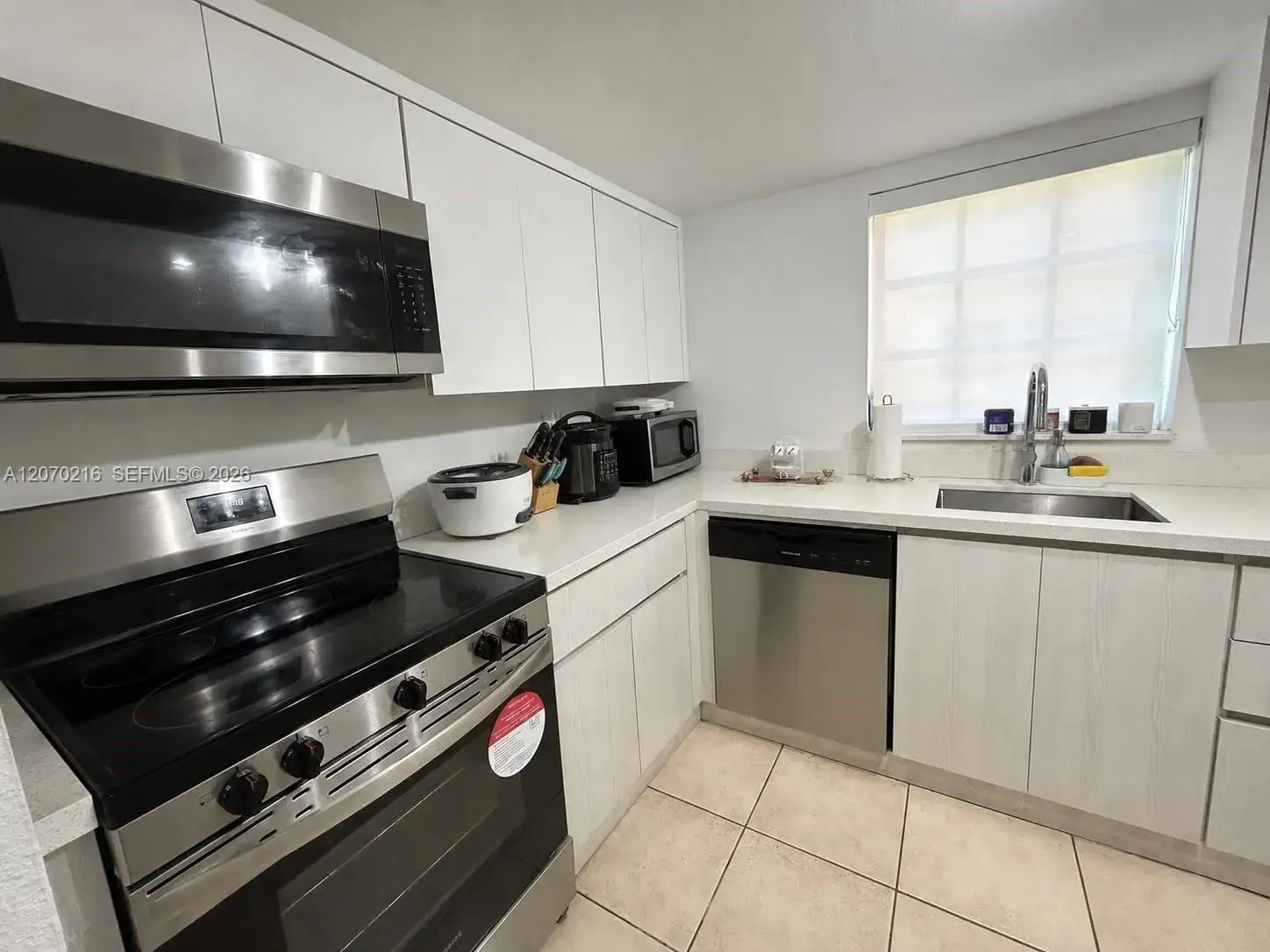 2 bedroom 2 bath Residential for sale at 8500 SW 109th Ave # 220, Miami FL 33173