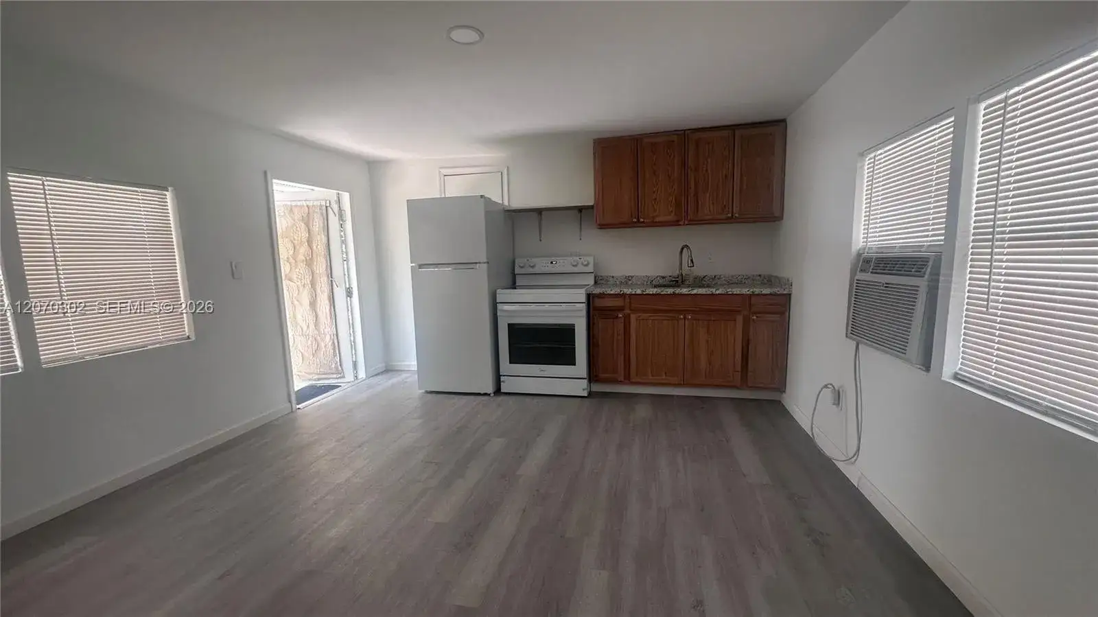 1 bedroom 1 bath Residential Lease for rent at 11942 Anchorage Way # A, Boca Raton FL 33428