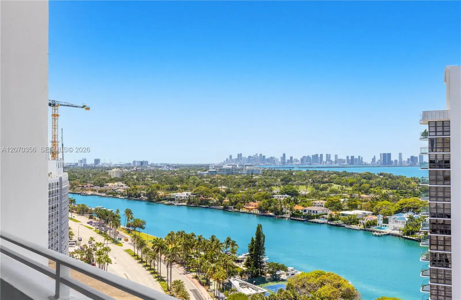 1 bedroom 1 bath Residential for sale at 5445 Collins Ave, Miami Beach FL 33140