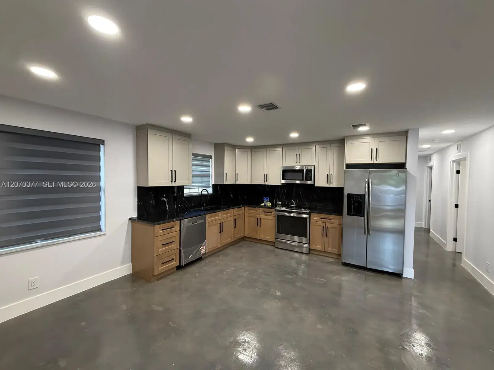 4 bedroom 2 bath Residential Lease for rent at 17 SW 6th Ave # 17, Dania Beach FL 33004
