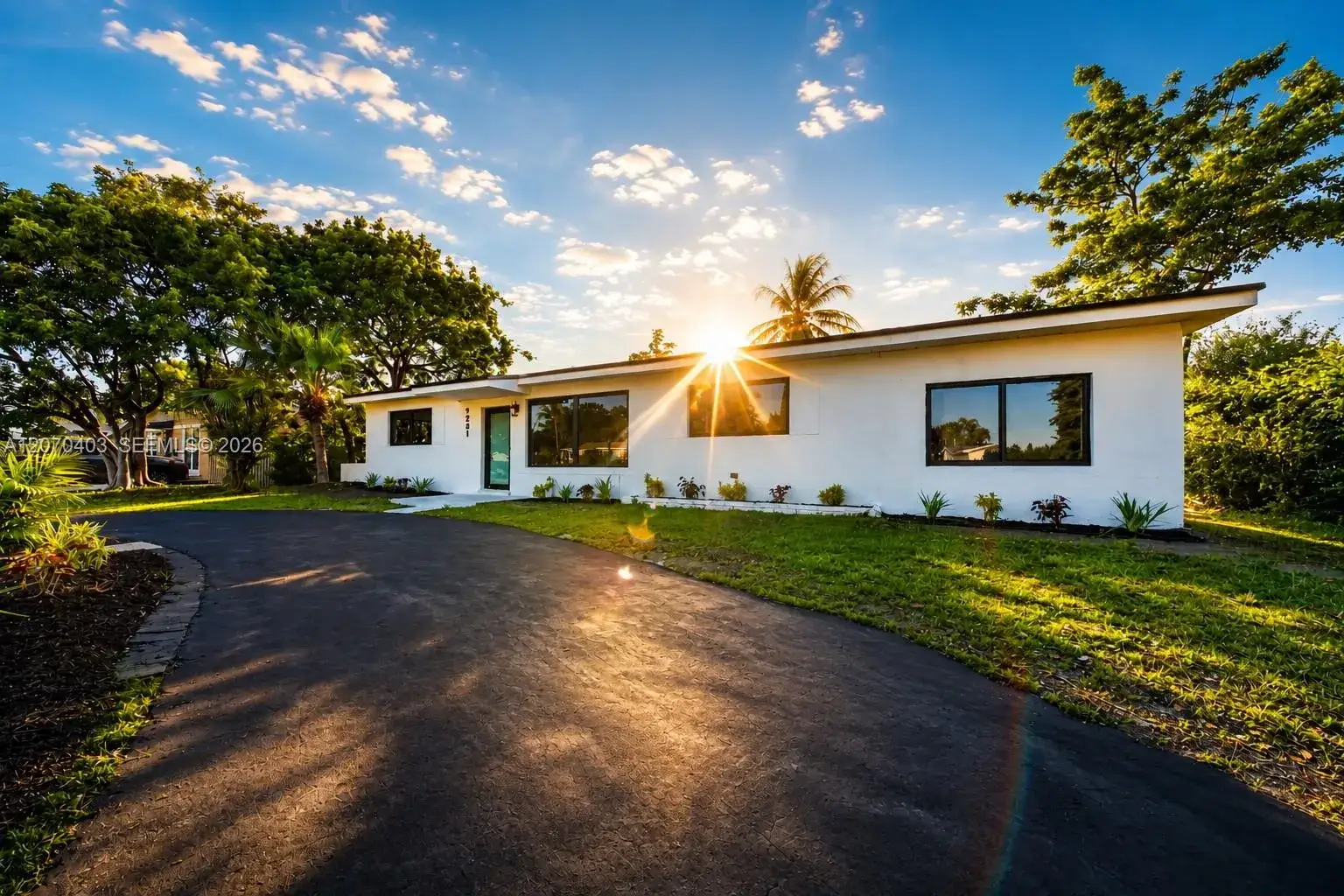 4 bedroom 2 bath Residential for sale at 9281 Martinique Dr, Cutler Bay FL 33189