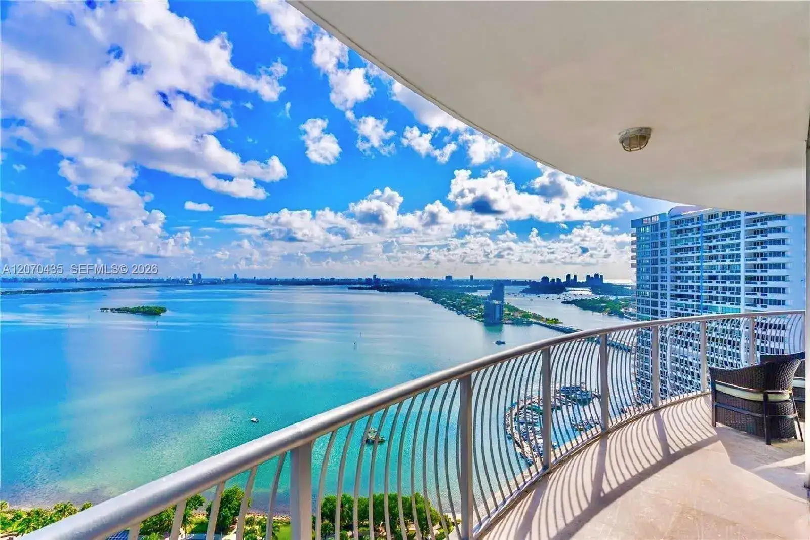 2 bedroom 2 bath Residential for sale at 1750 N Bayshore Dr # 2202, Miami FL 33132