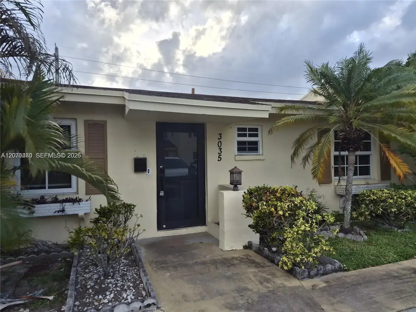 3035 NW 68th St # 12D, Fort Lauderdale FL 33309