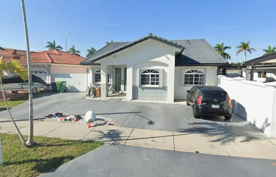 4 bedroom 3 bath Residential for sale at 2902 SW 136th Ct, Miami FL 33175