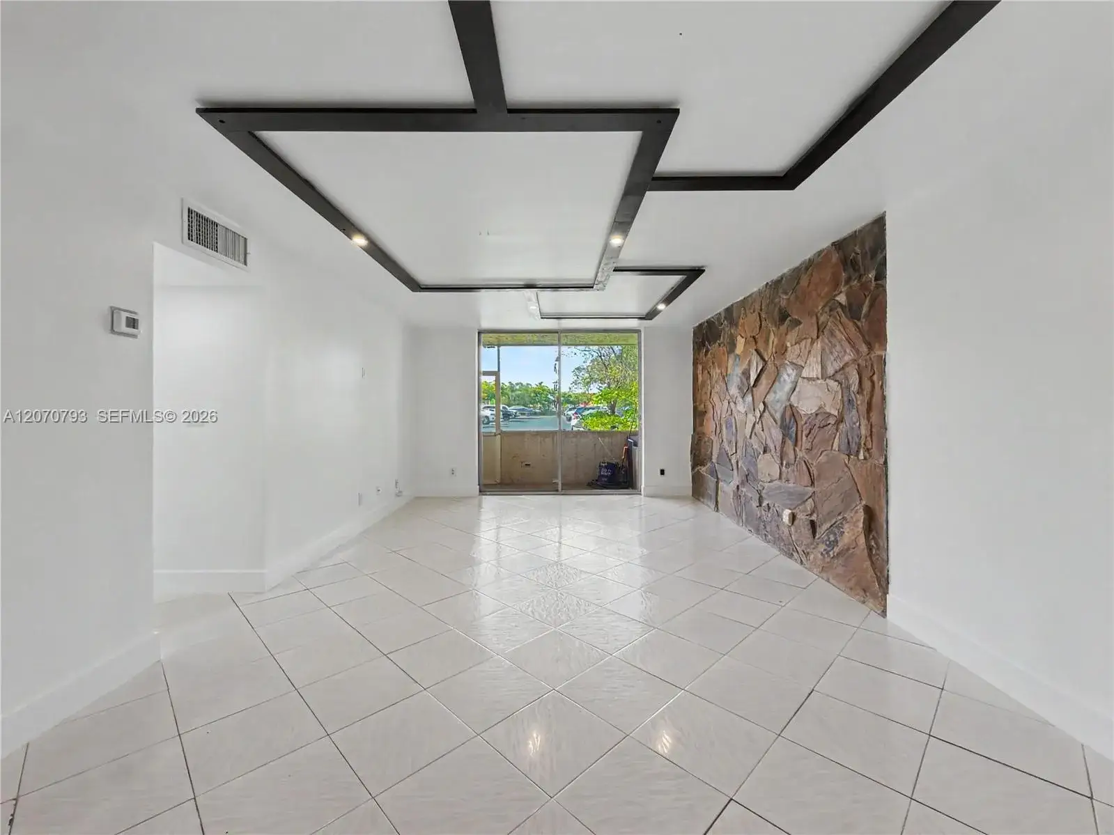2 bedroom 2 bath Residential for sale at 8411 NW 8th St # 102, Miami FL 33126