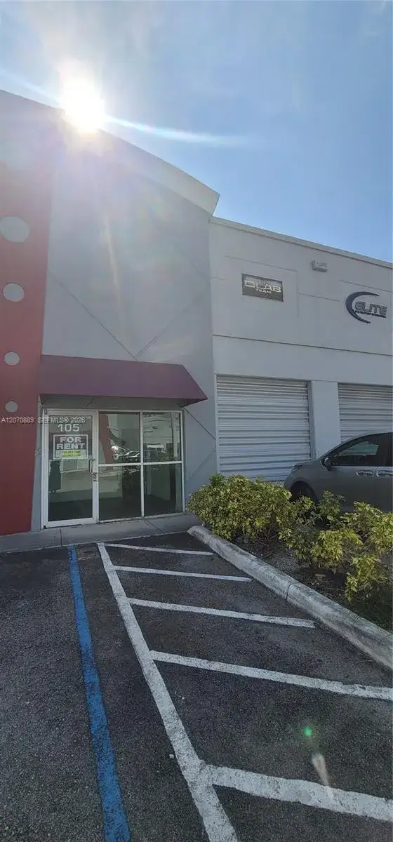 Commercial Sale for sale at 7290 NW 7th St # 105, Miami FL 33126