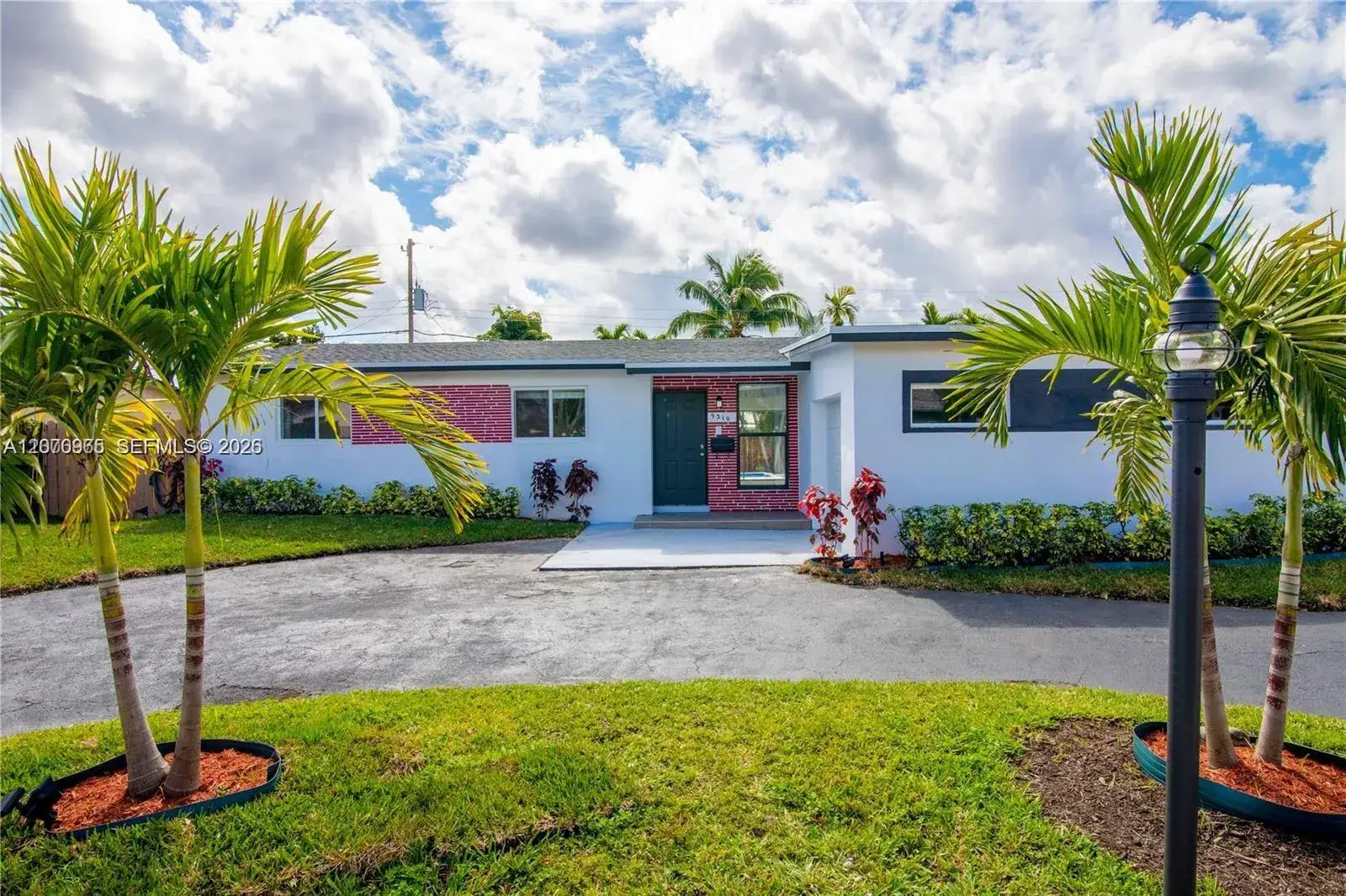 9310 SW 57th Ter, Miami FL 33173