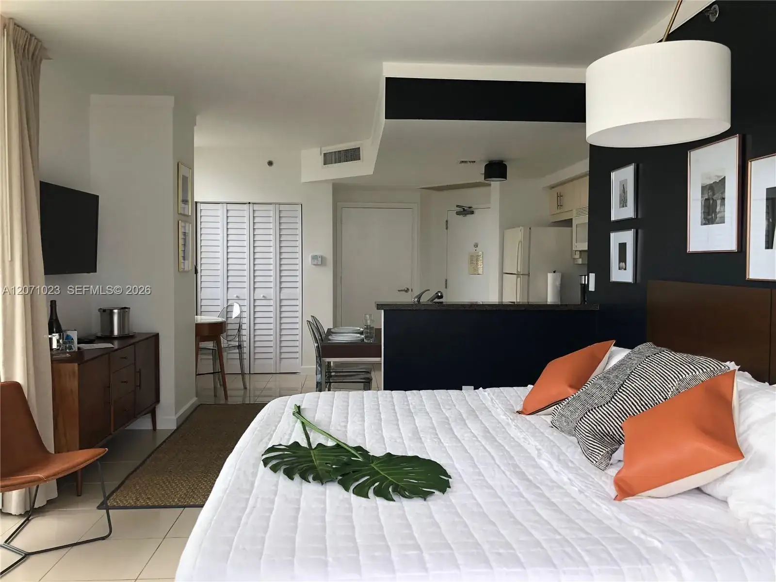 1 bedroom 2 bath Residential for sale at 2889 Mcfarlane Rd # 1610, Miami FL 33133