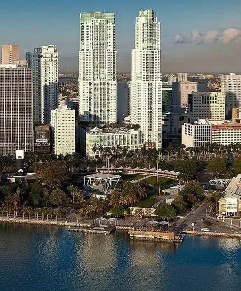 1 bedroom 1 bath Residential for sale at 244 Biscayne Blvd # 1707, Miami FL 33132