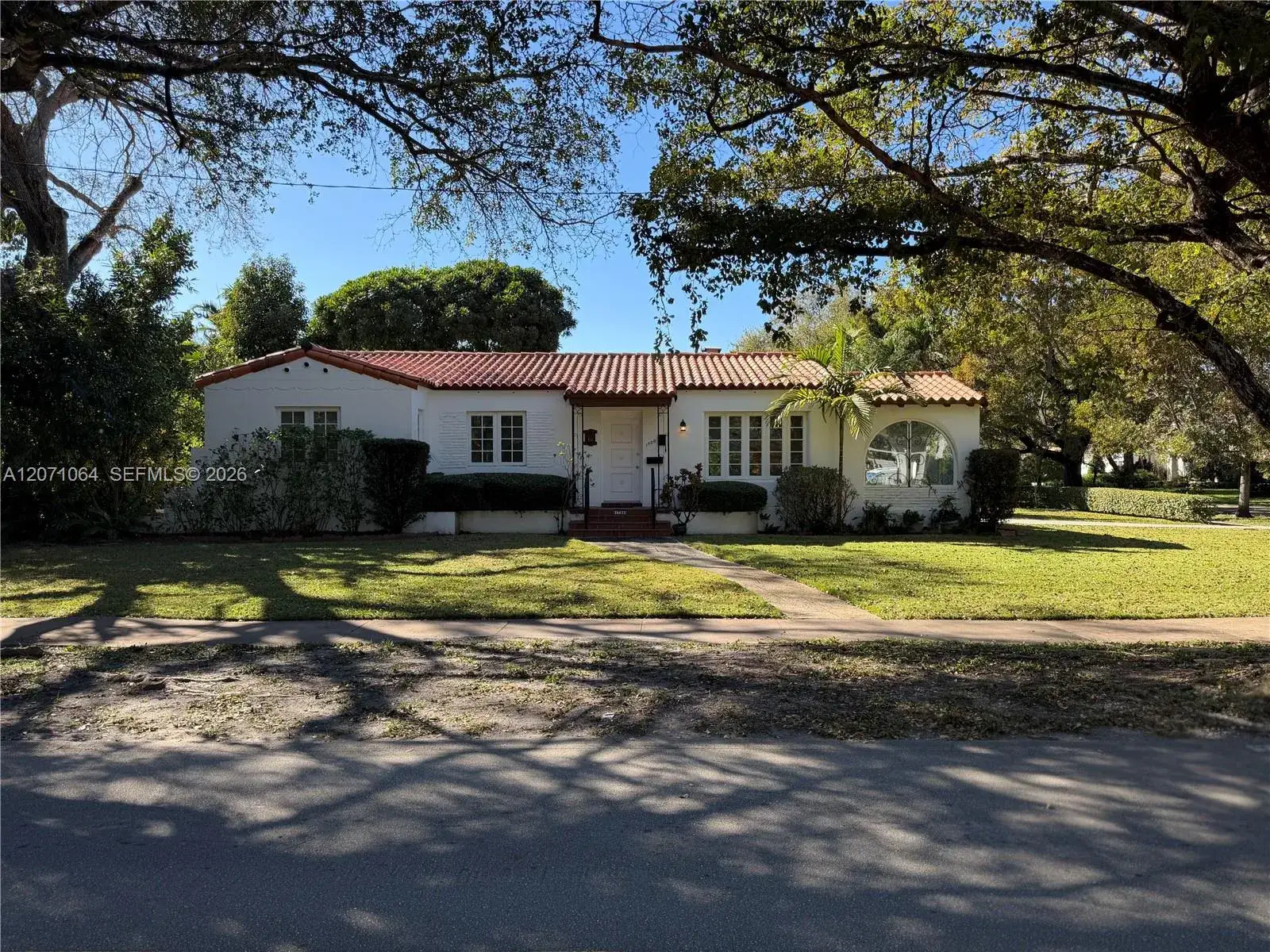 3 bedroom 3 bath Residential for sale at 1700 Cortez St, Coral Gables FL 33134