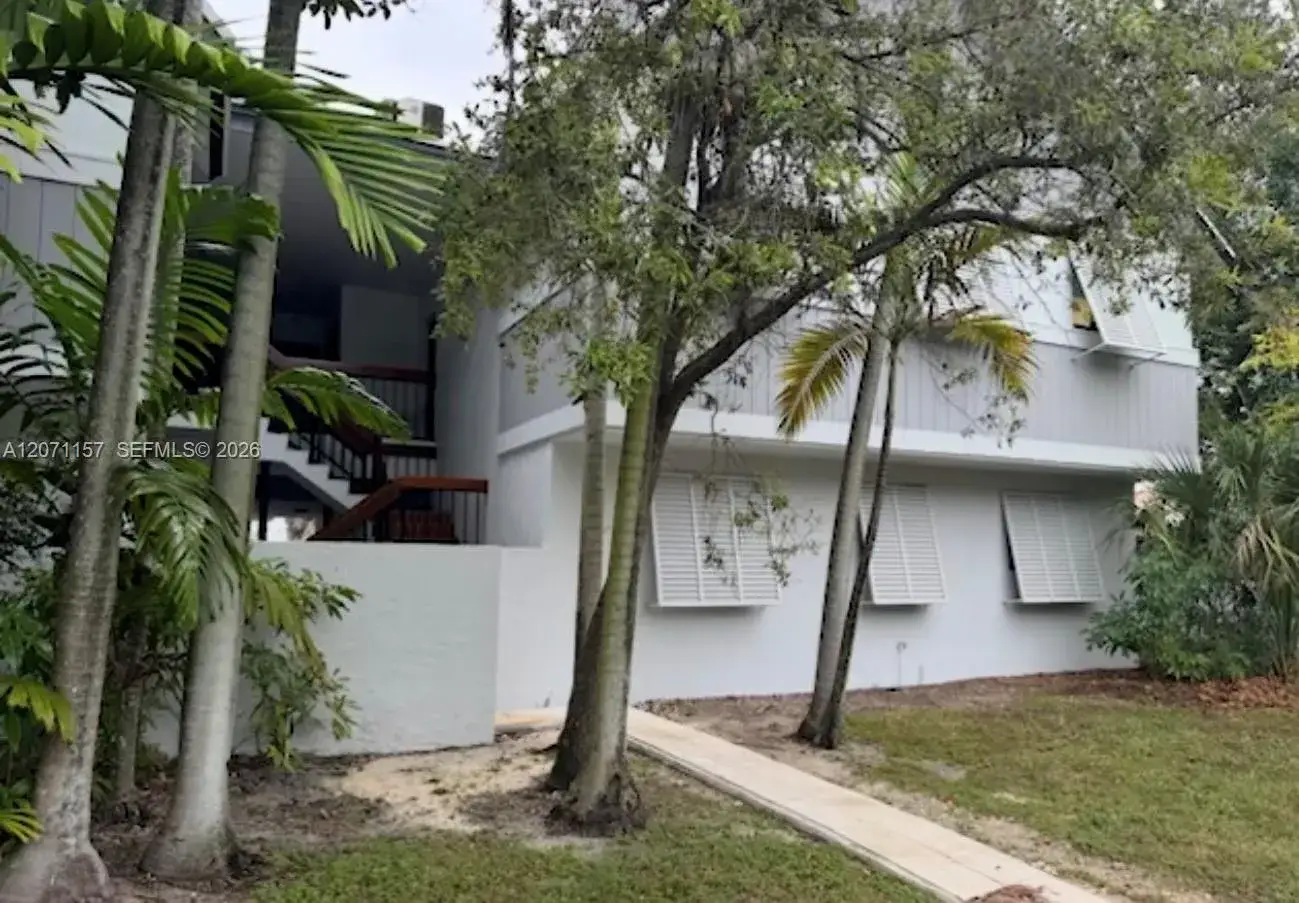 Commercial Sale for sale at 7325 SW 63rd Ave # B, South Miami FL 33143