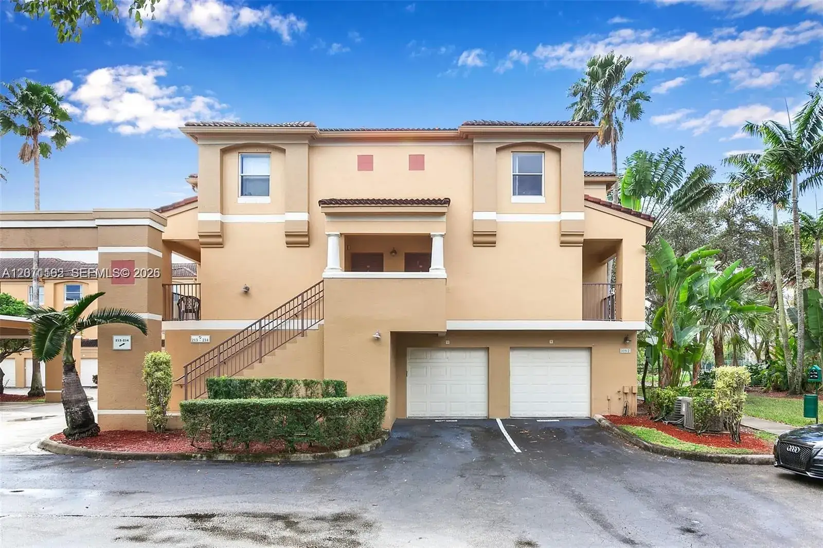 2 bedroom 2 bath Residential for sale at 771 N Pine Island Rd # 214, Plantation FL 33324