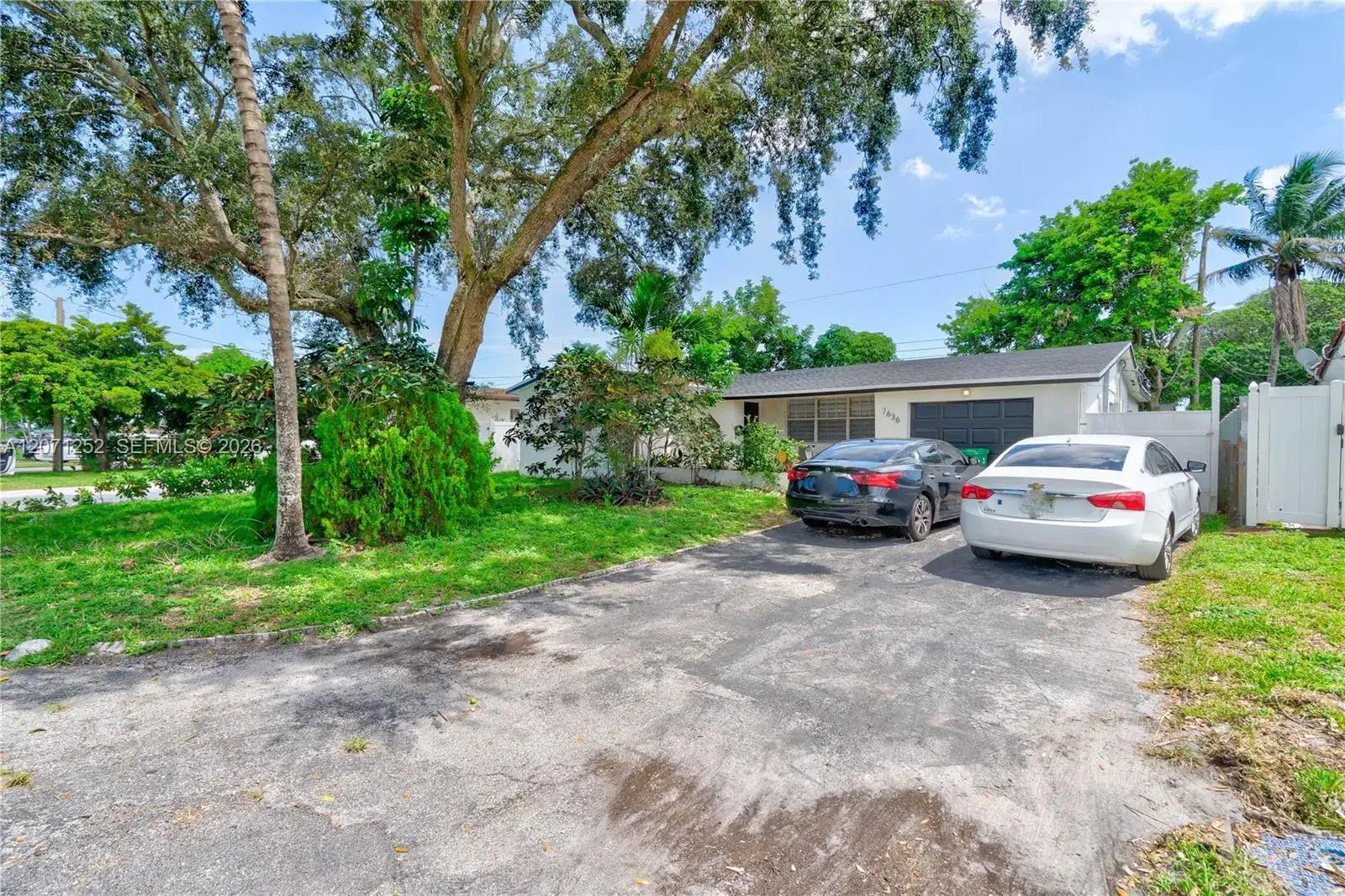 4 bedroom 3 bath Residential for sale at 7636 Alhambra Blvd, Miramar FL 33023