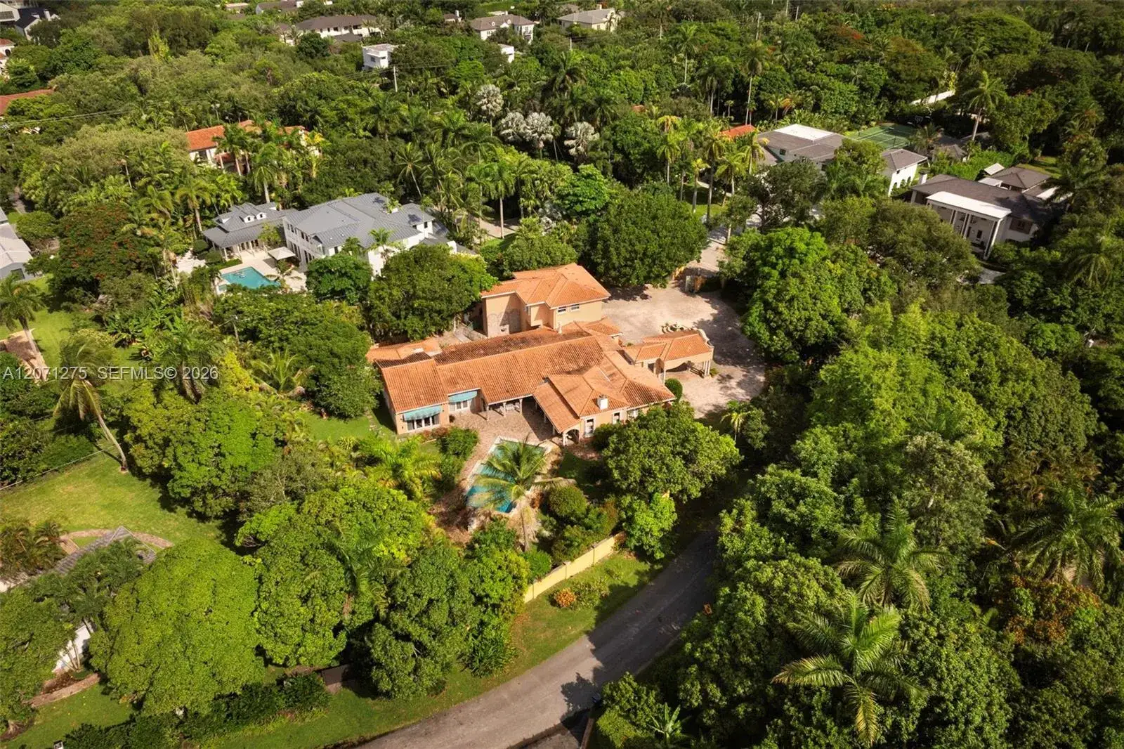 4 bedroom 4 bath Residential for sale at 4820 SW 82nd St, Miami FL 33143