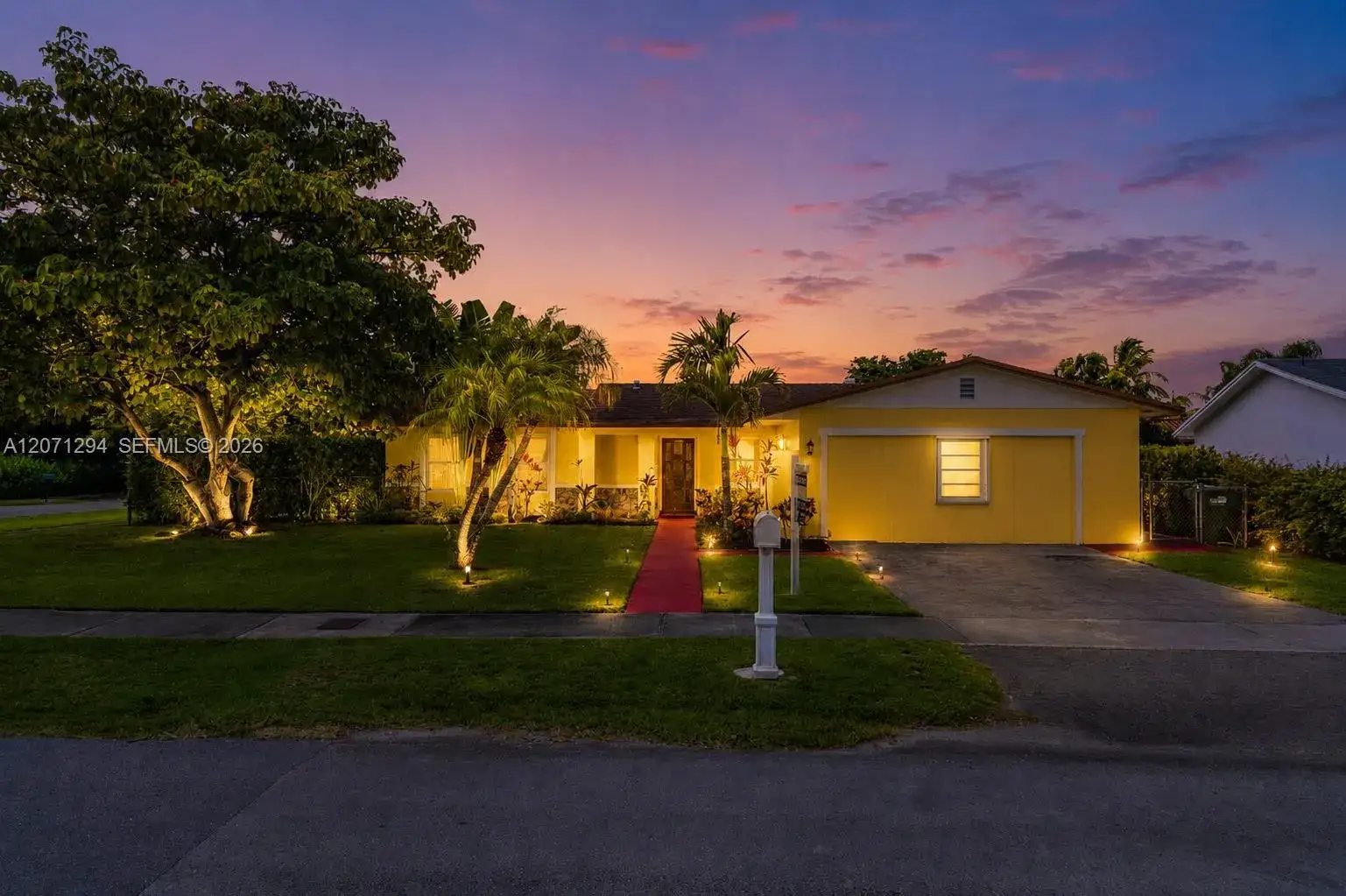 4 bedroom 2 bath Residential for sale at 12900 SW 81st St, Miami FL 33183