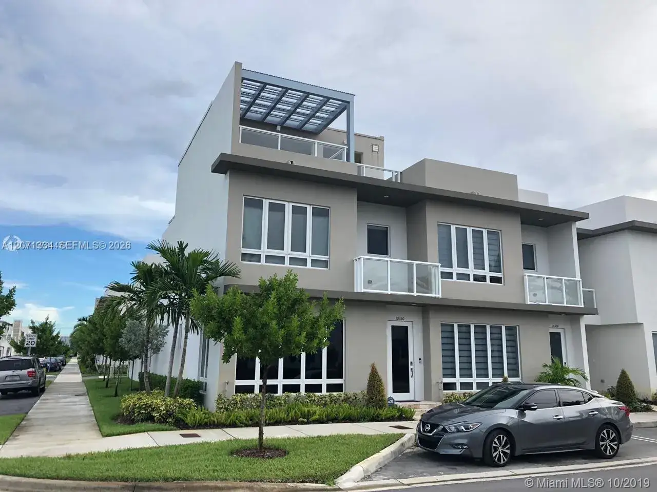 10330 NW 66 ST # 10330, Doral FL 33178