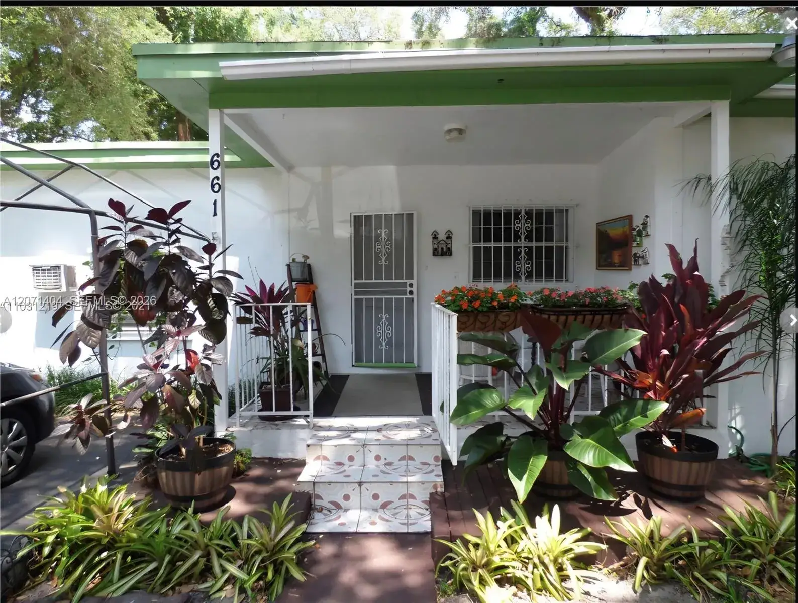 3 bedroom 3 bath Residential for sale at 661 NE 164th Ter, Miami FL 33162