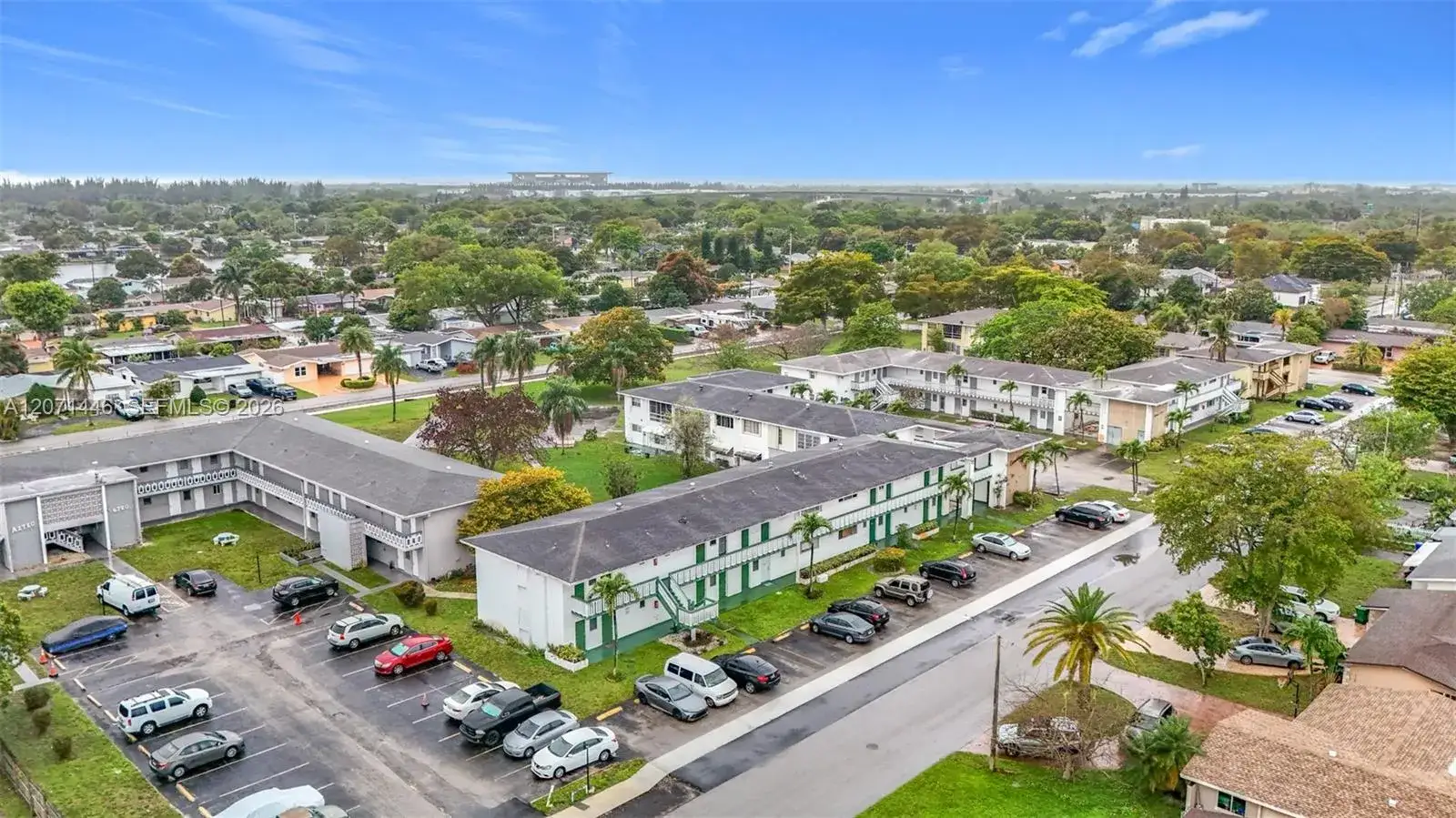 1 bedroom 1 bath Residential for sale at 6730 Arbor Dr # 202, Miramar FL 33023