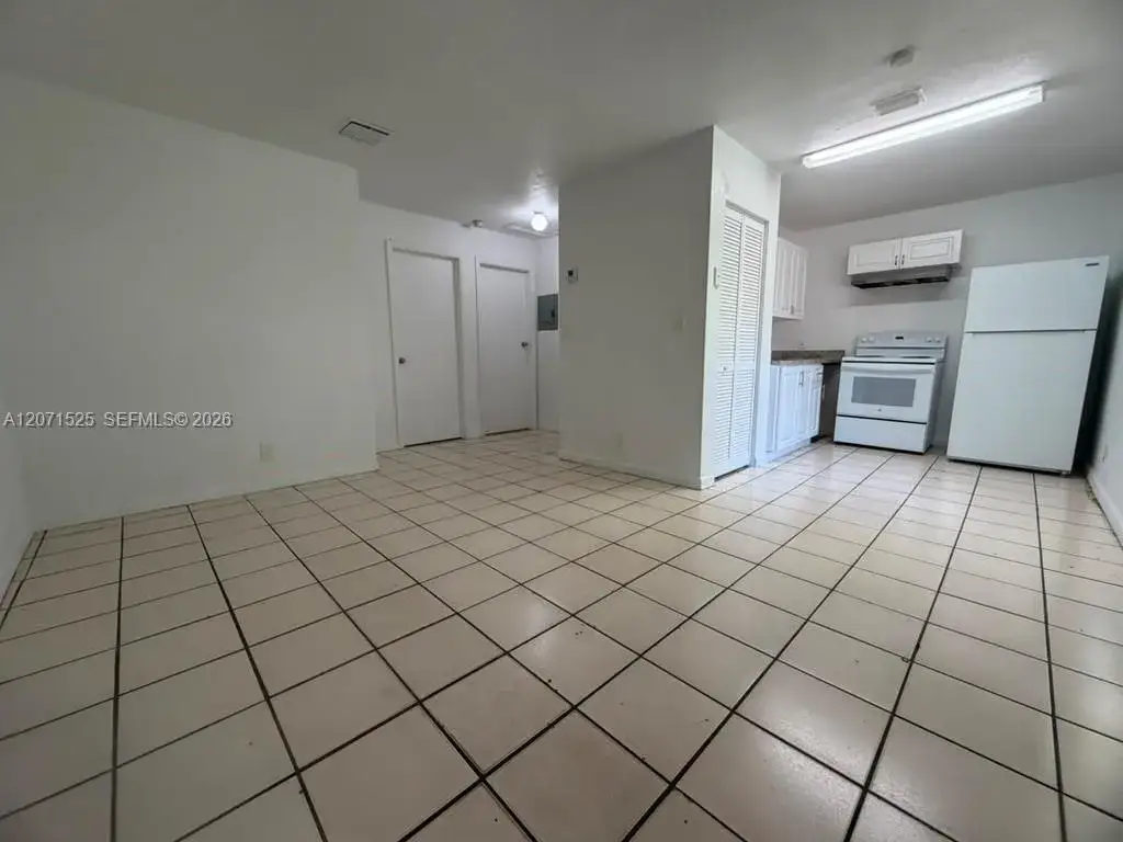 919 NW 2nd Ave # 3, Fort Lauderdale FL 33311