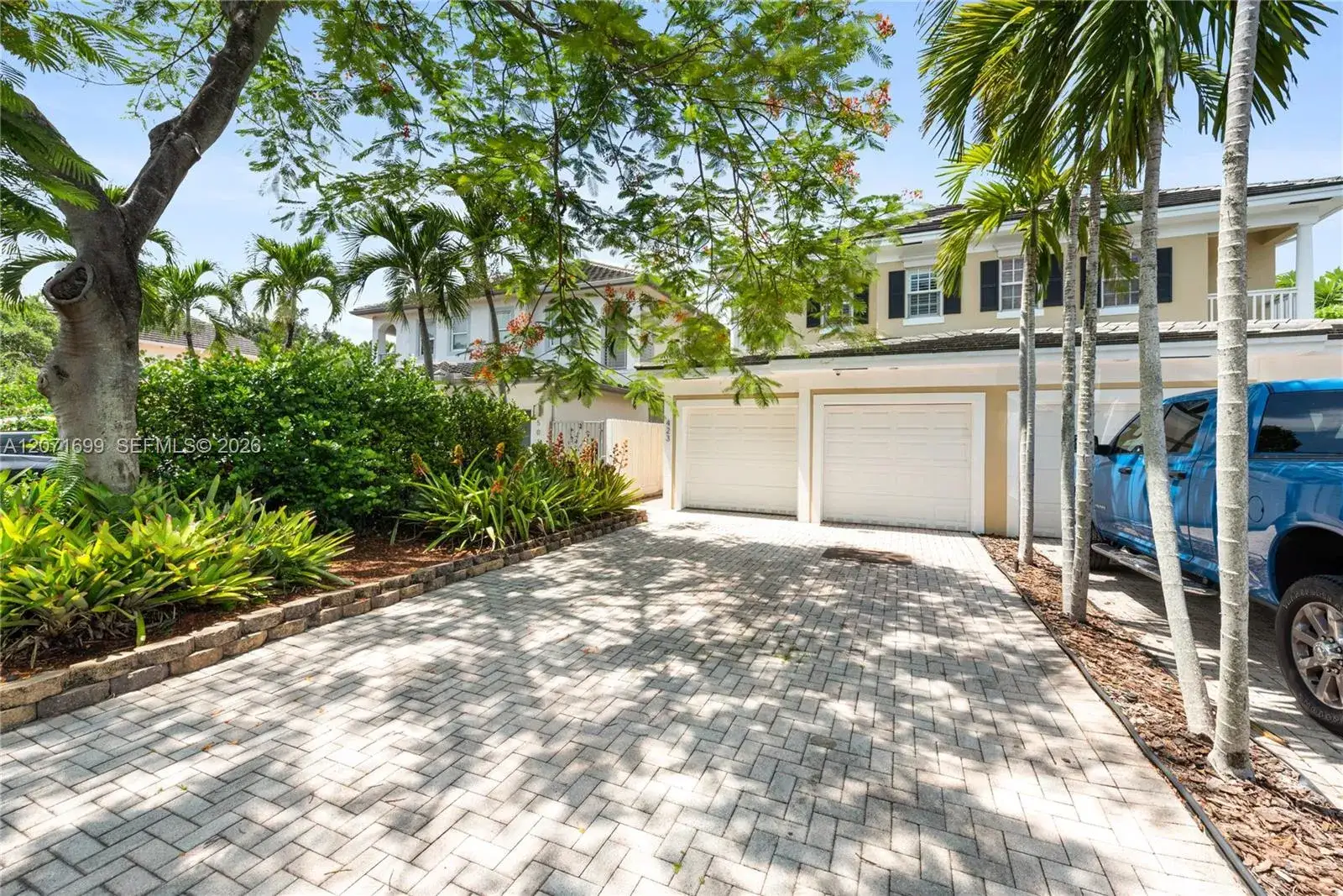 3 bedroom 2 bath Residential for sale at 423 SW 16th St, Fort Lauderdale FL 33315