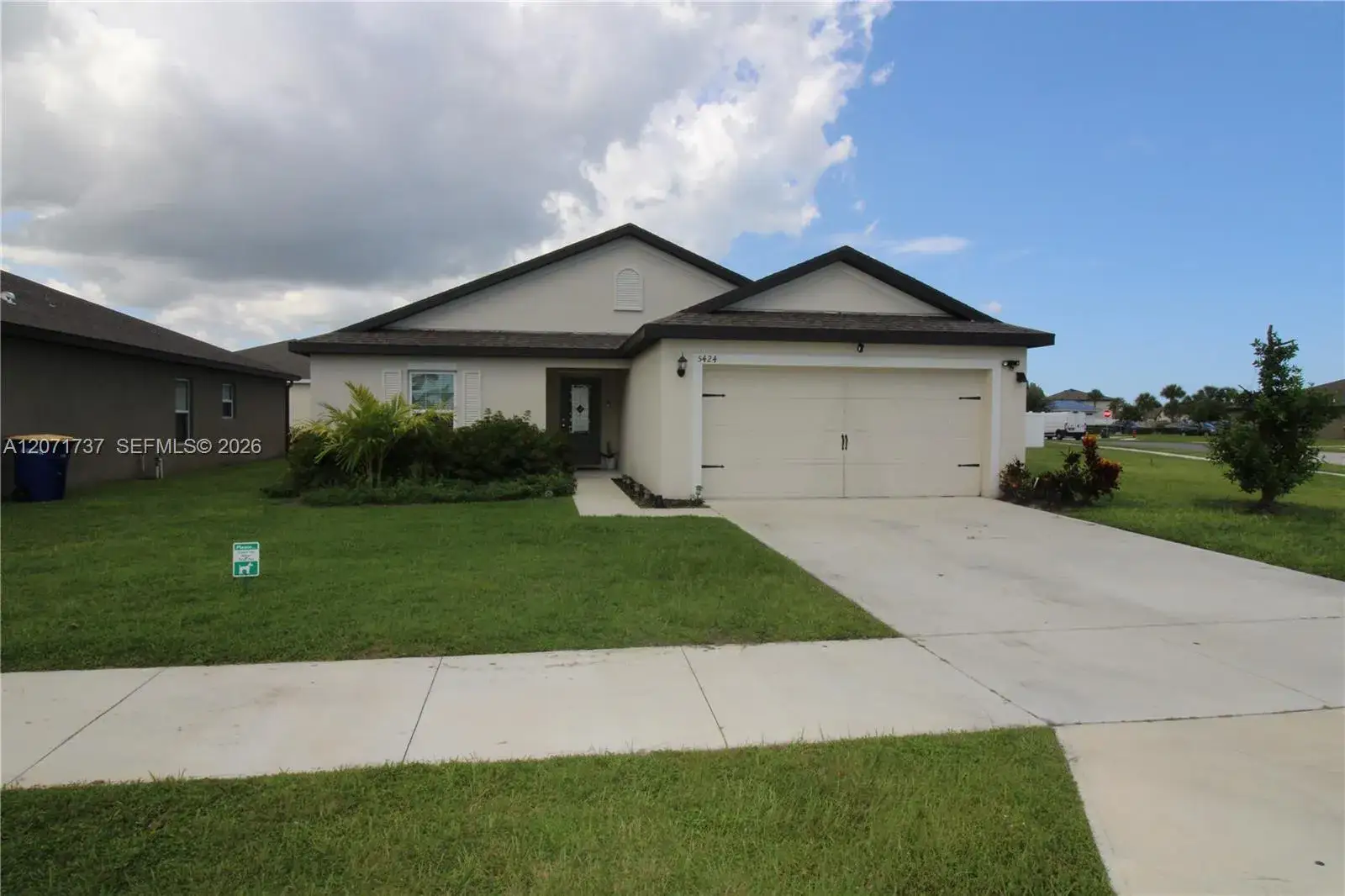 5424 Fantasy Dr, Fort Pierce FL 34947
