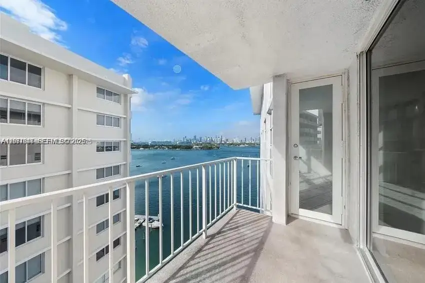 1228 West Ave # 1415, Miami Beach FL 33139