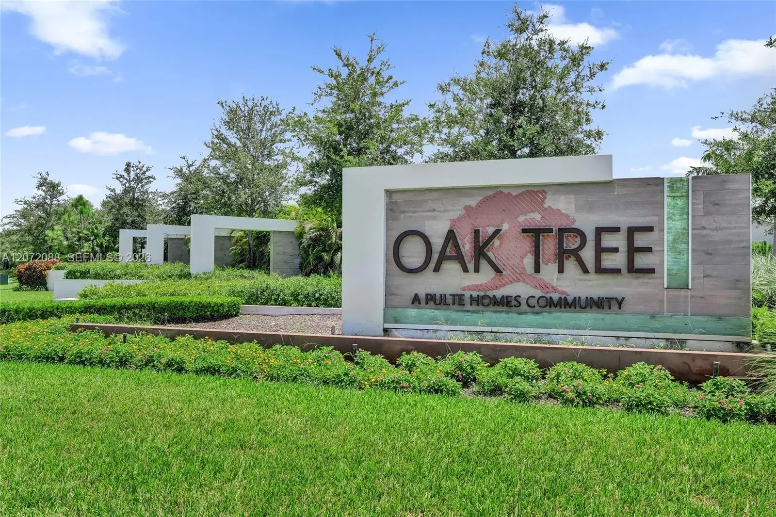 3 bedroom 2 bath Residential for sale at 2138 S Appleton Cir S, Oakland Park FL 33309