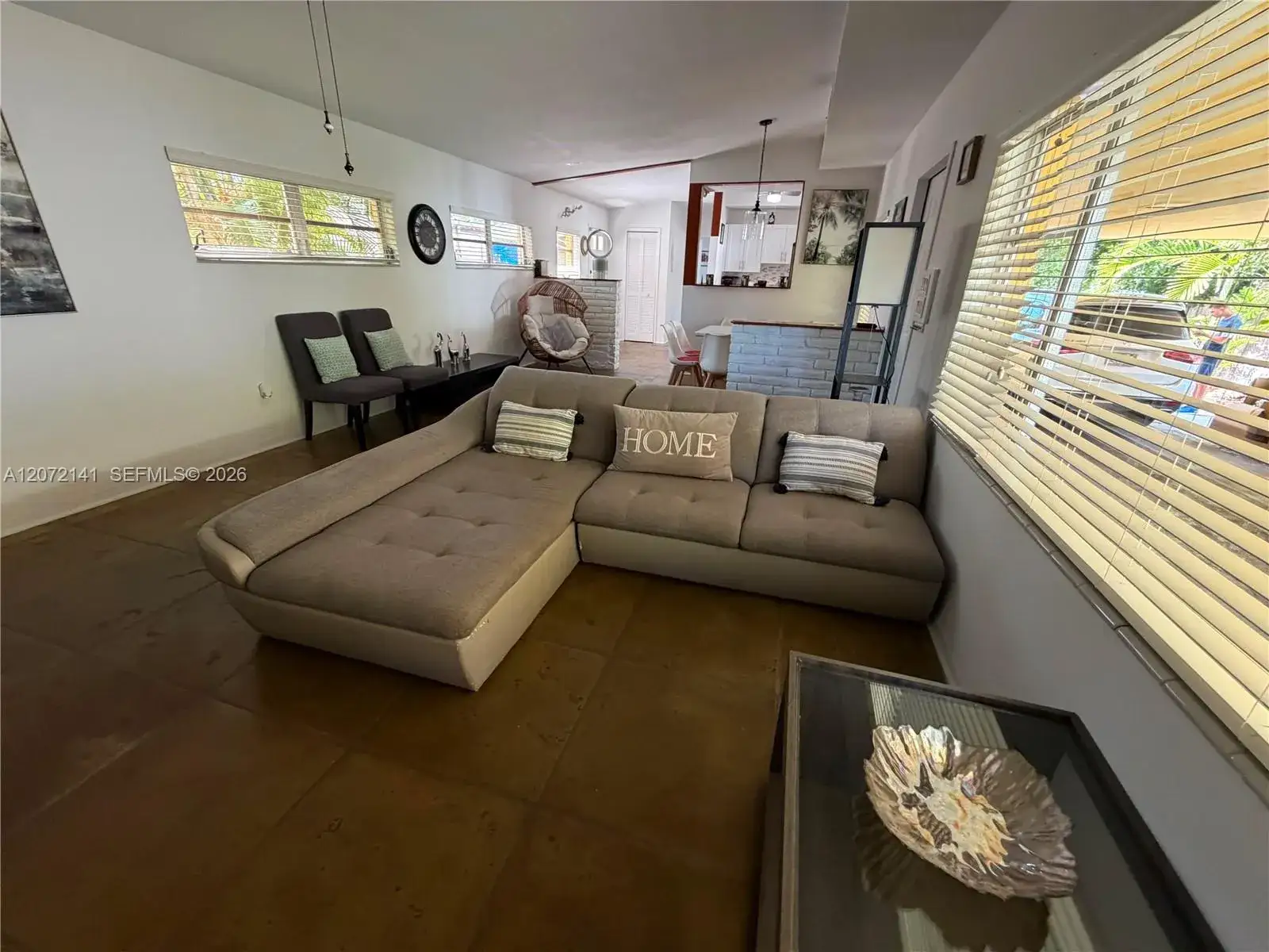 2 bedroom 2 bath Residential for sale at 935 Polk St, Hollywood FL 33019