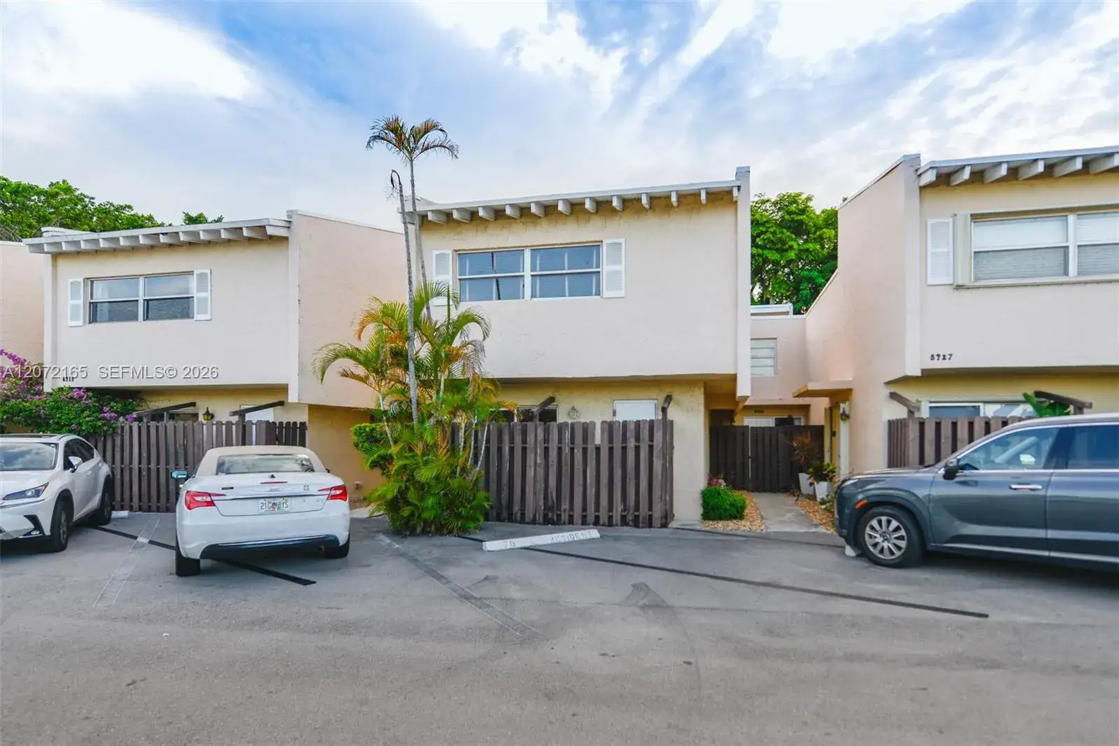 3 bedroom 2 bath Residential for sale at 8923 NE 4th Ave Rd # 8923, Miami Shores FL 33138