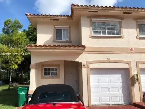 3071 Riverside Dr # 11, Coral Springs FL 33065