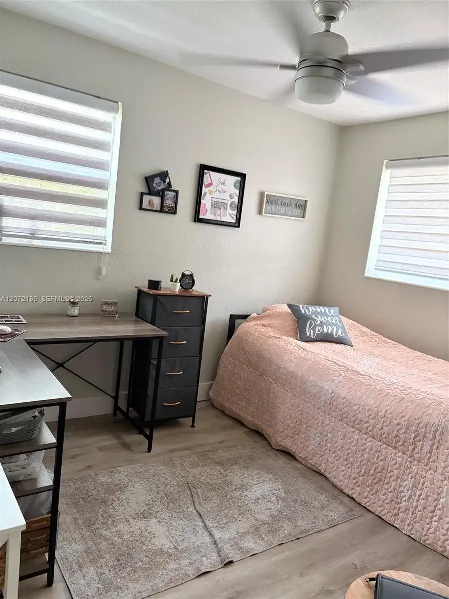 2 bedroom 1 bath Residential for sale at 7810 NW 11th Ct, Pembroke Pines FL 33024