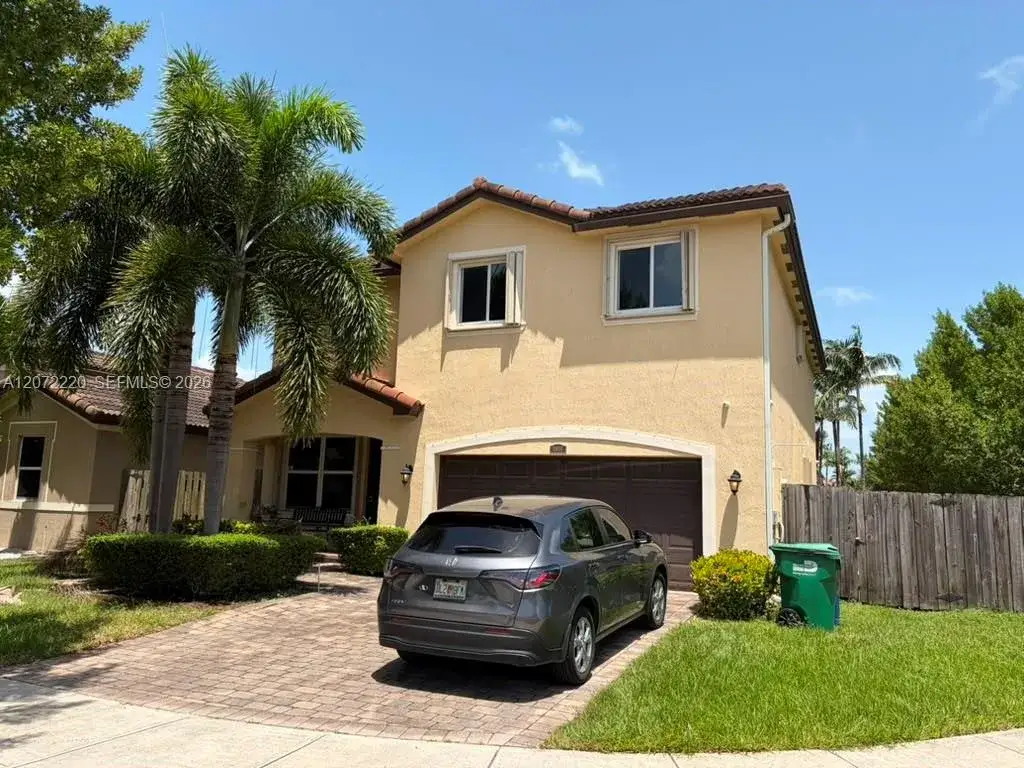 5 bedroom 3 bath Residential for sale at 11855 SW 250th Ter, Homestead FL 33032